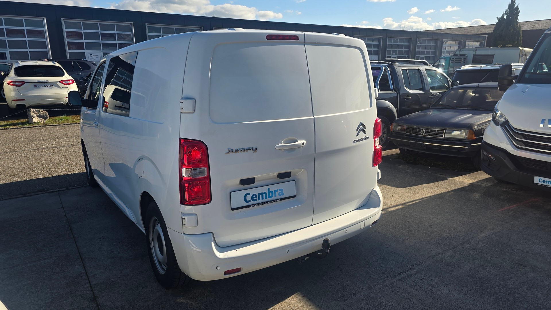 CITROEN Jumpy 1.6 BlueHDi 115 S&S M Attraction-image-3