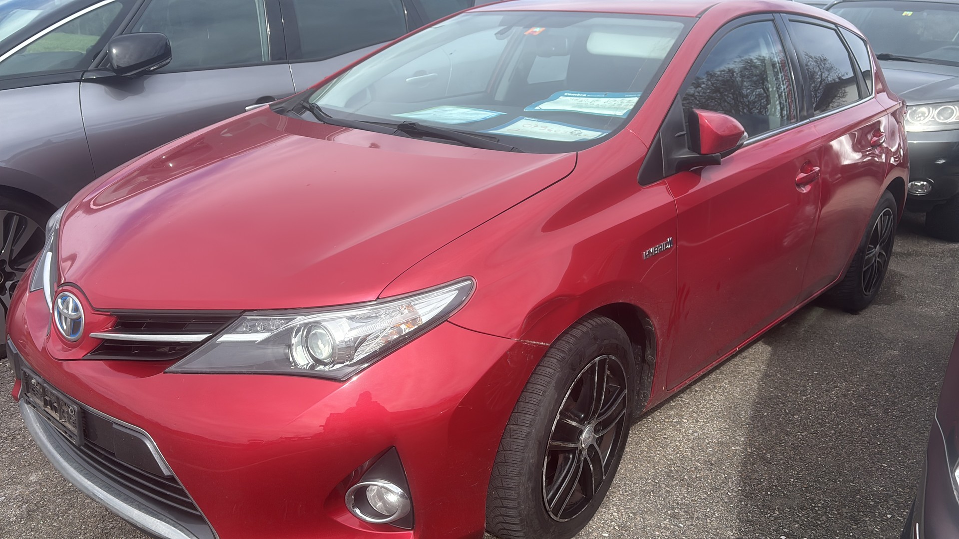 TOYOTA Auris 1.8 16V HSD Linea Luna-image-3