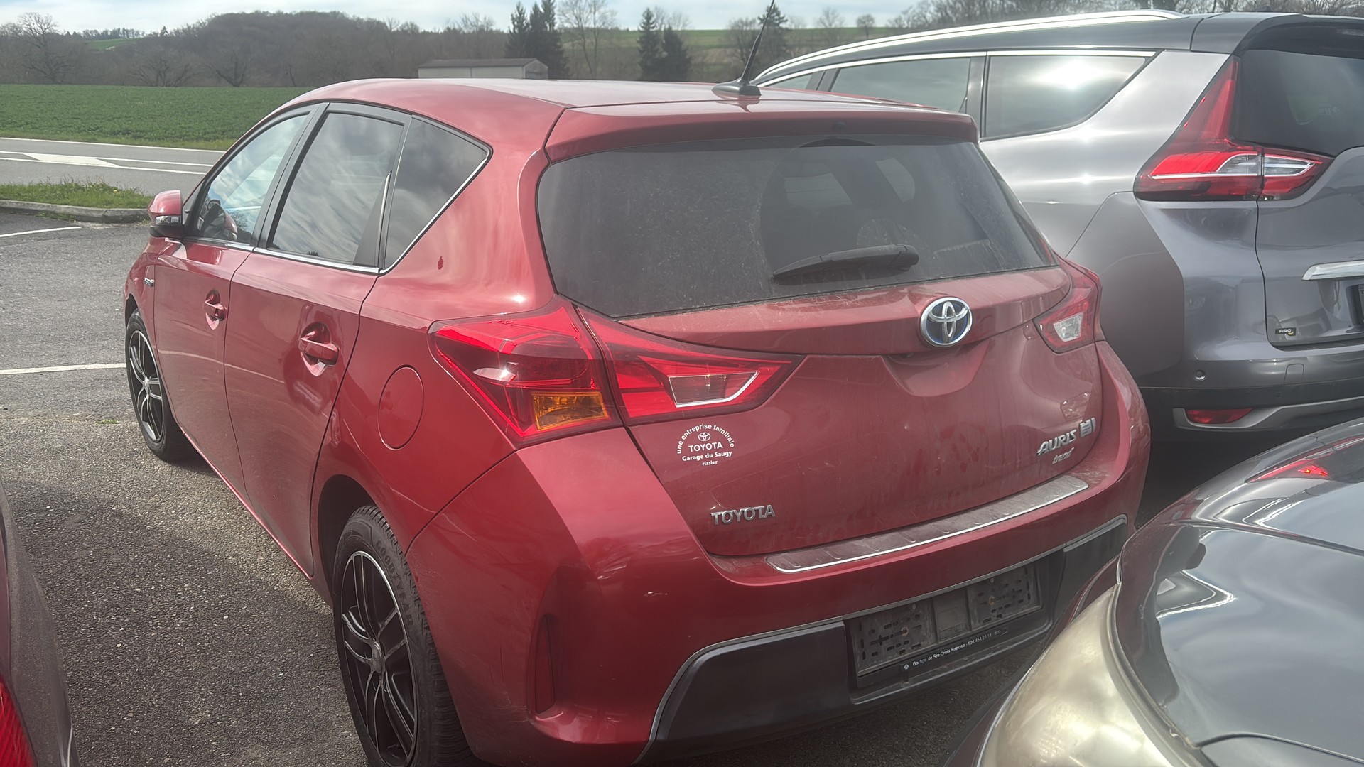 TOYOTA Auris 1.8 16V HSD Linea Luna-image-2