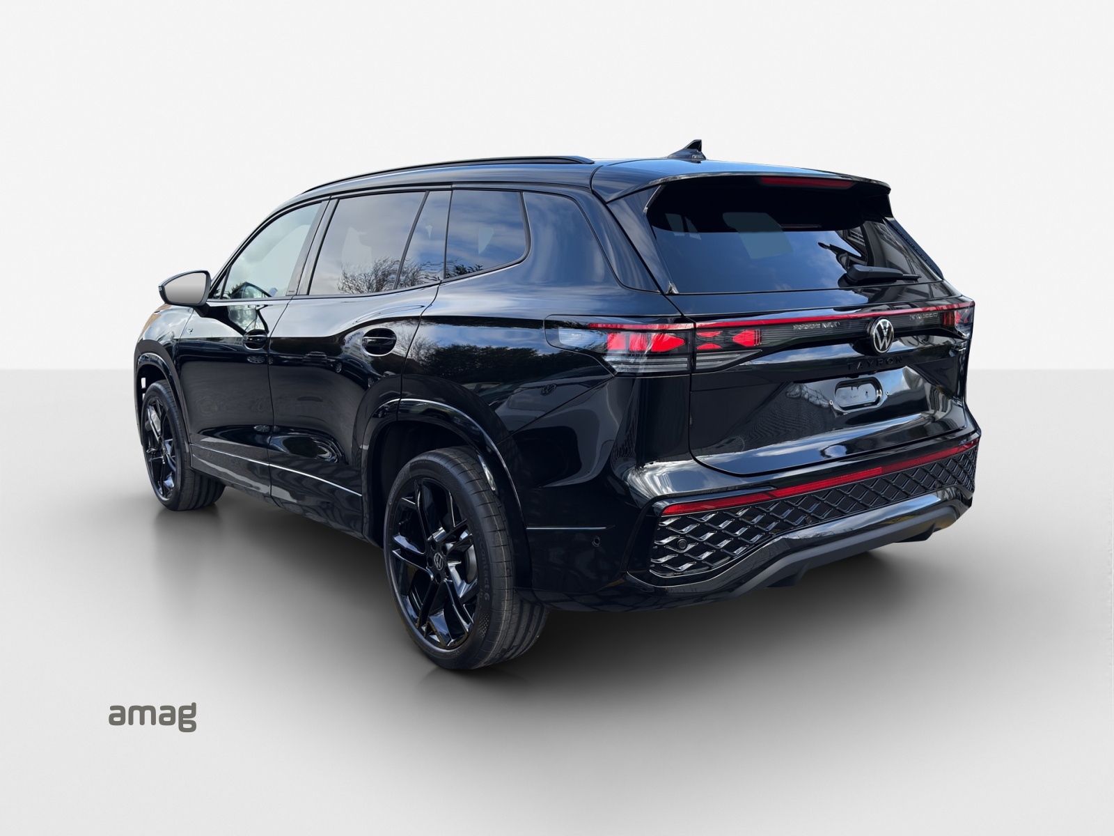VW Tayron 2.0 TSI R-Line DSG 4Motion-image-2