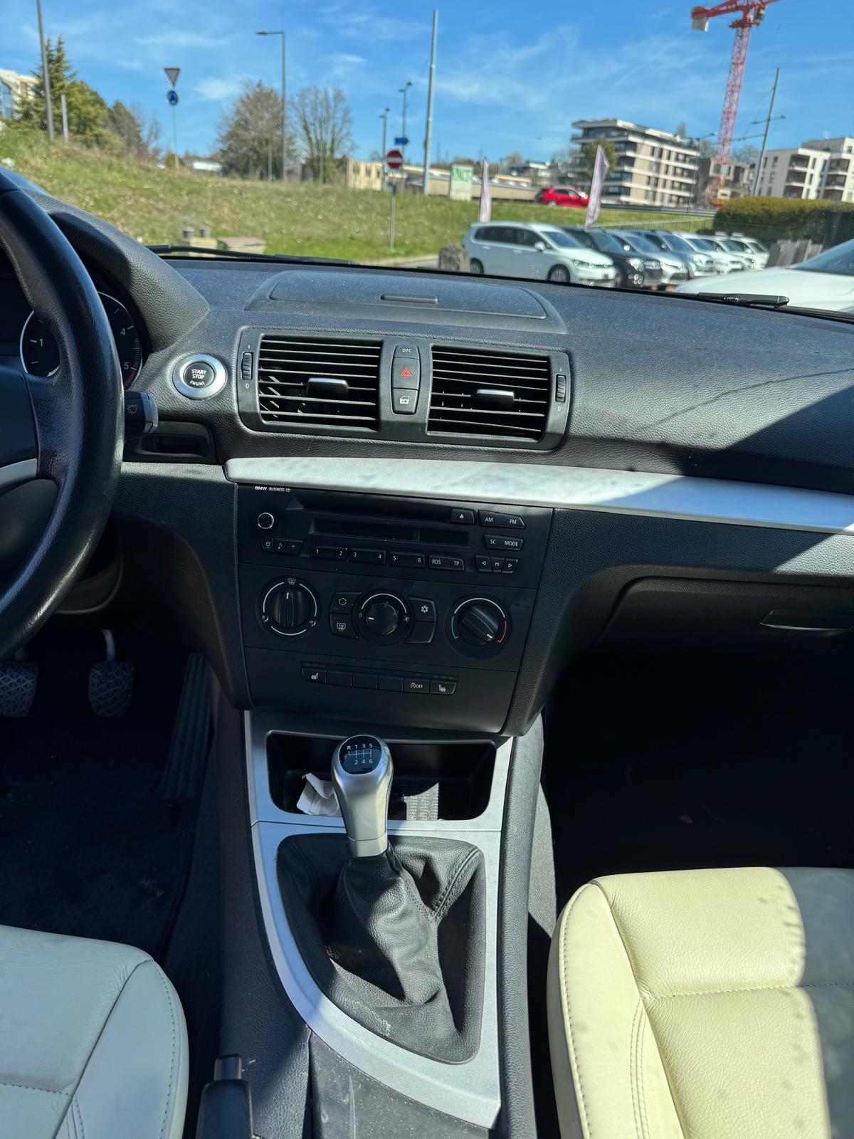 BMW 118d-image-14