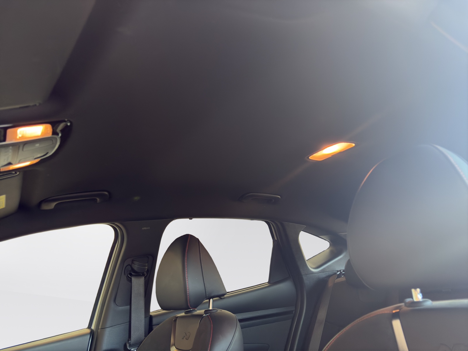 HYUNDAI Tucson 1.6HEV NLi LUX 4WD-image-8