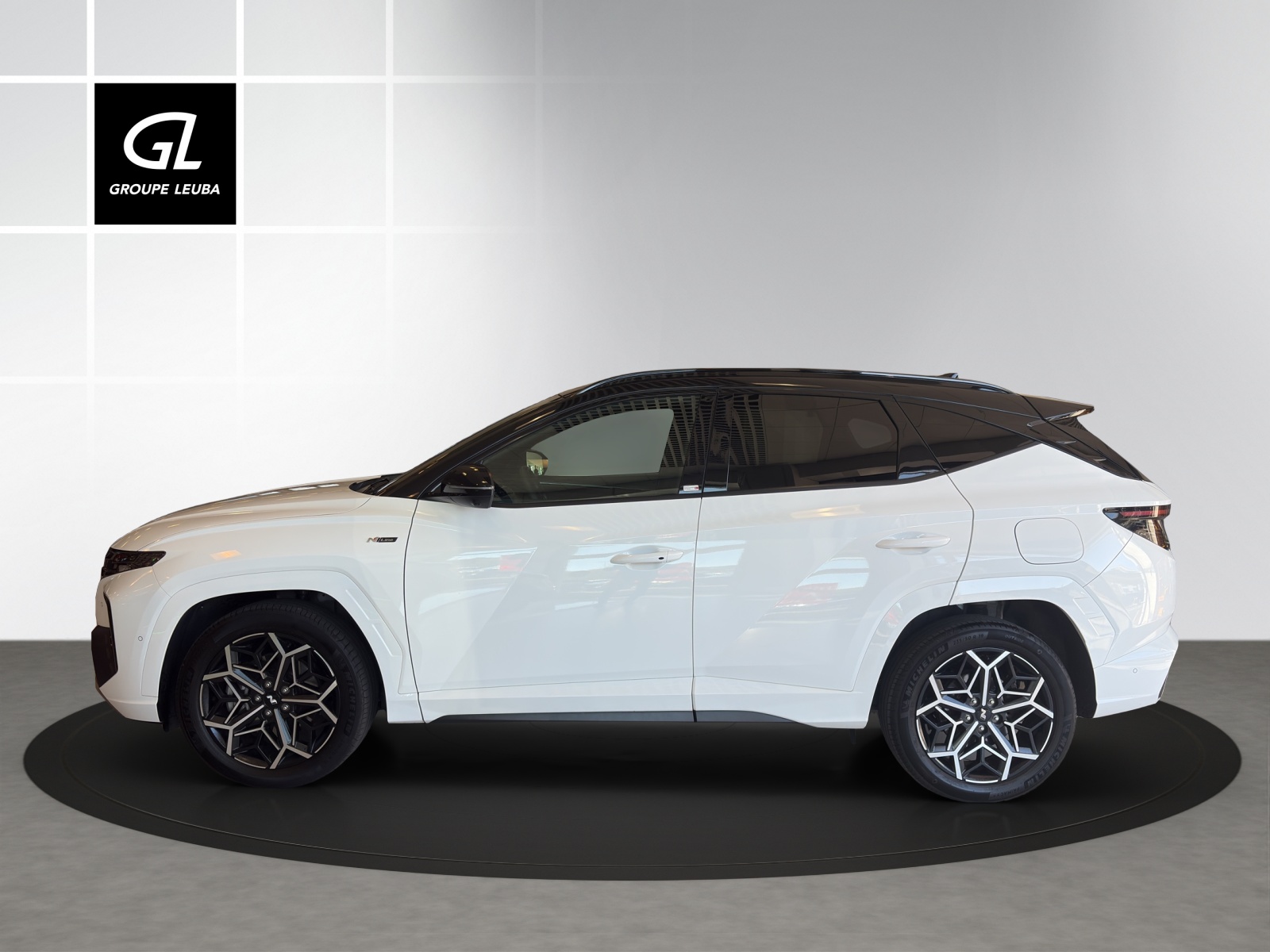 HYUNDAI Tucson 1.6HEV NLi LUX 4WD-image-2
