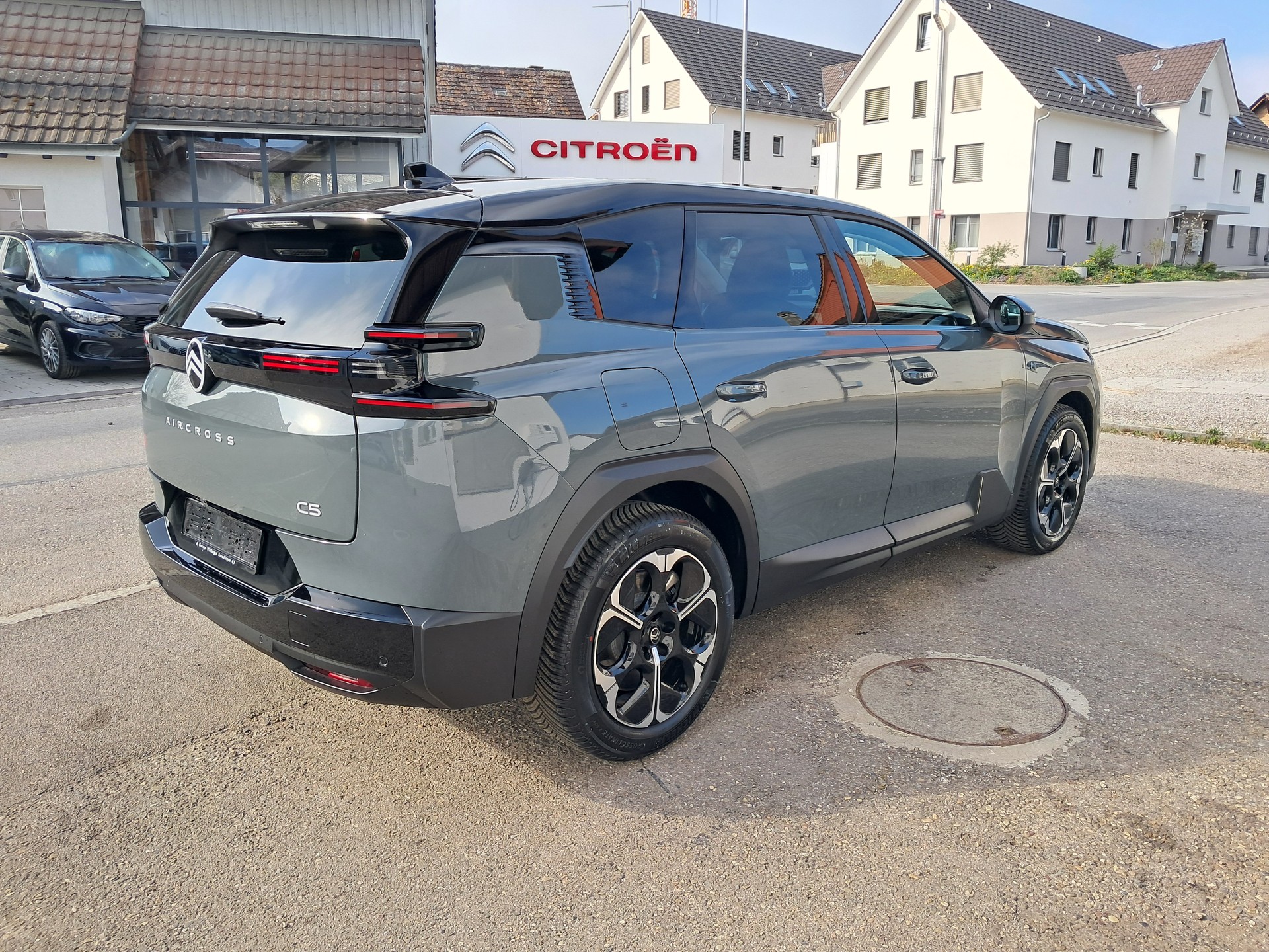 CITROEN C5 Aircross Plug-In Hybrid MAX-showroom-element-2
