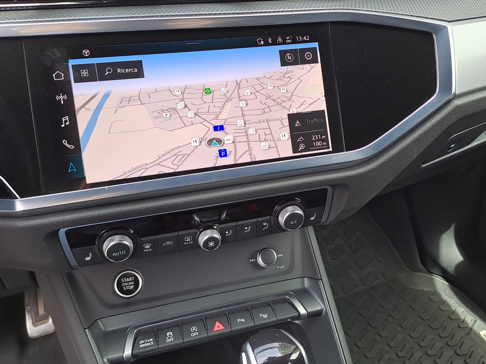 AUDI Q3 Sportback 35 TFSI S line Attraction S-tronic-image-10