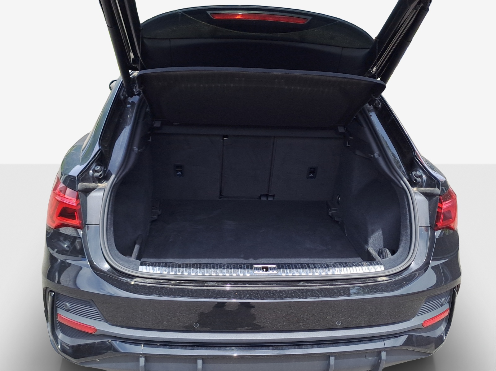 AUDI Q3 Sportback 35 TFSI S line Attraction S-tronic-image-12