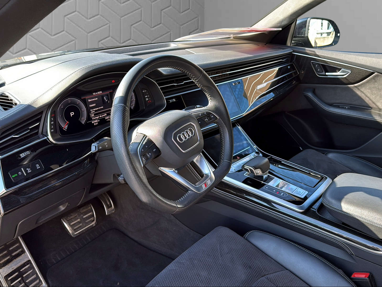 AUDI Q8 50 TDI quattro tiptronic-image-11