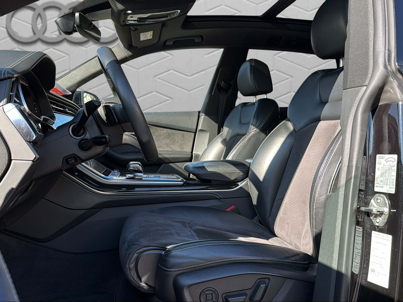 AUDI Q8 50 TDI quattro tiptronic-image-10