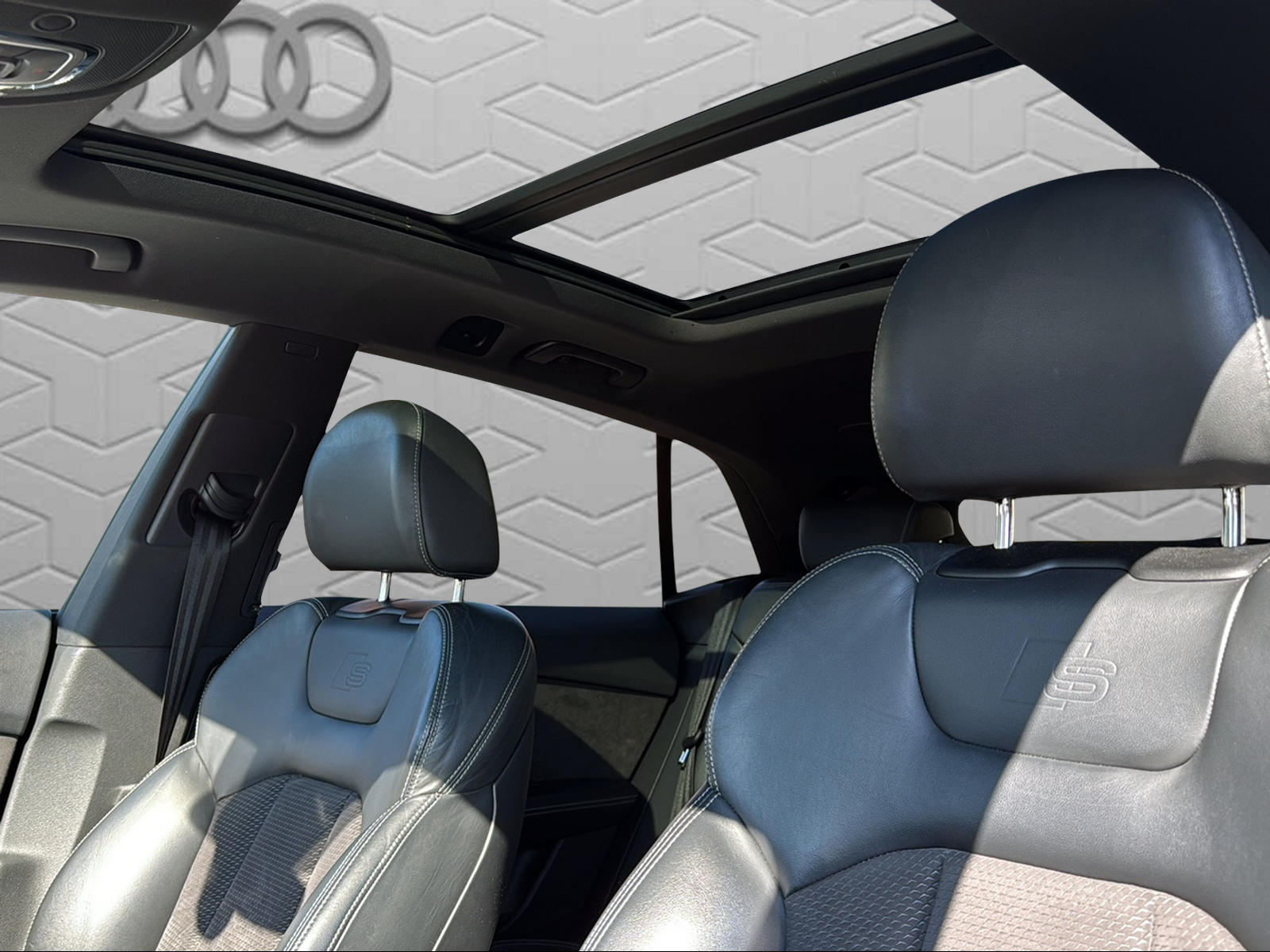 AUDI Q8 50 TDI quattro tiptronic-image-16