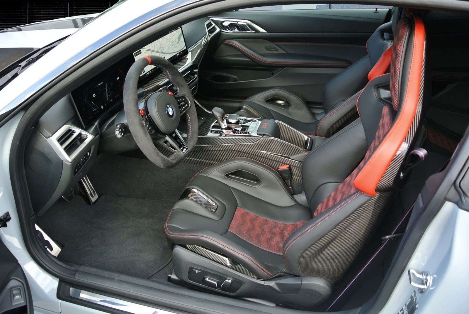 BMW M4 CS Coupé-image-9