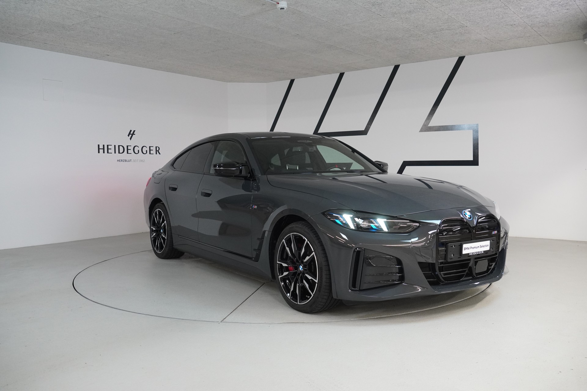 BMW i4 M60 M Sport Pro-image-3