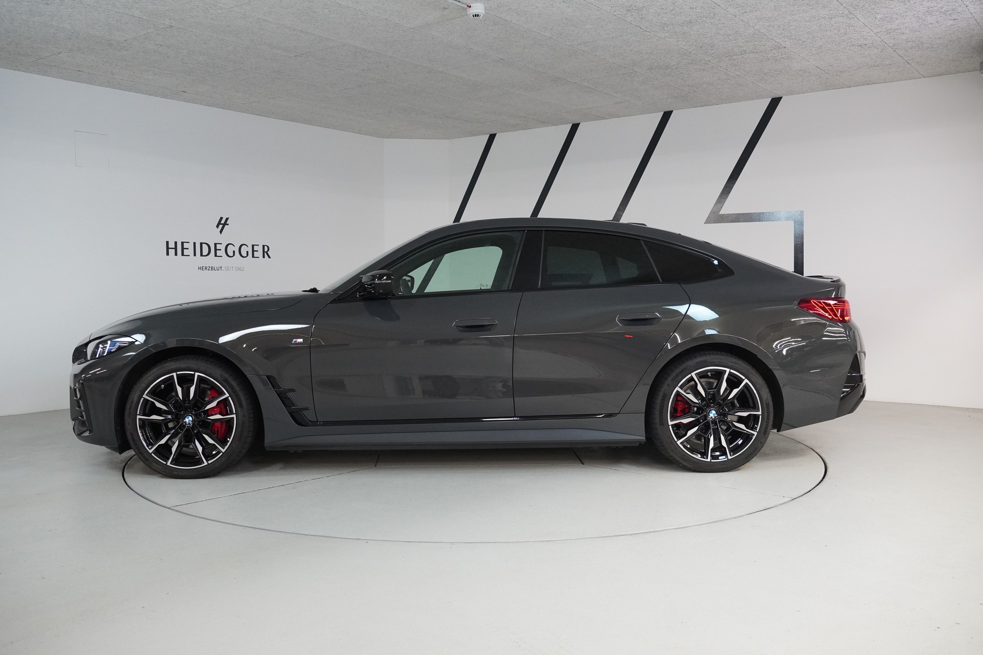 BMW i4 M60 M Sport Pro-image-4