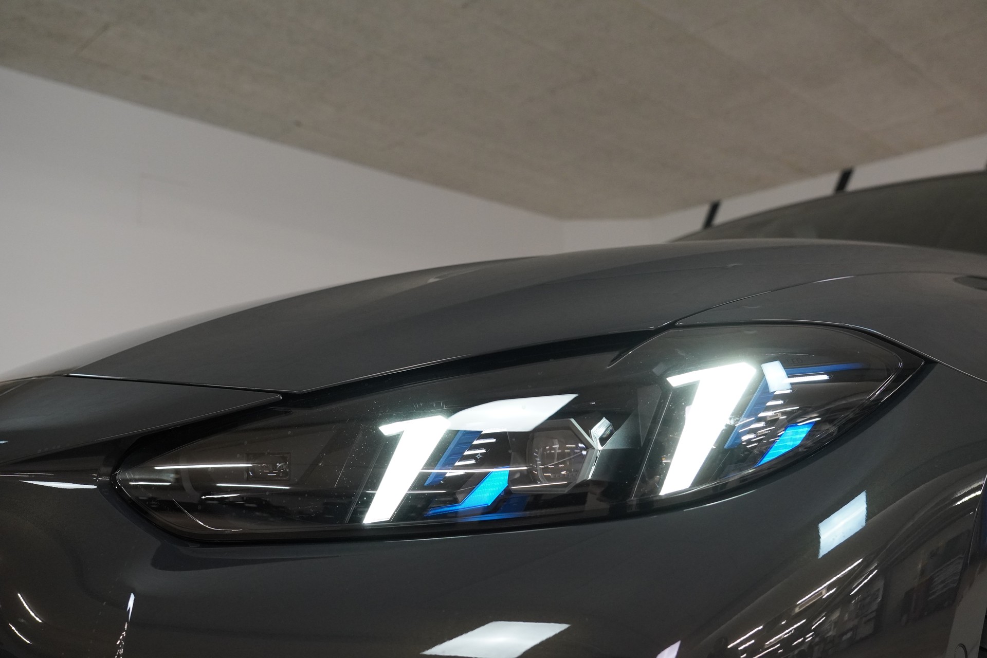 BMW i4 M60 M Sport Pro-image-9