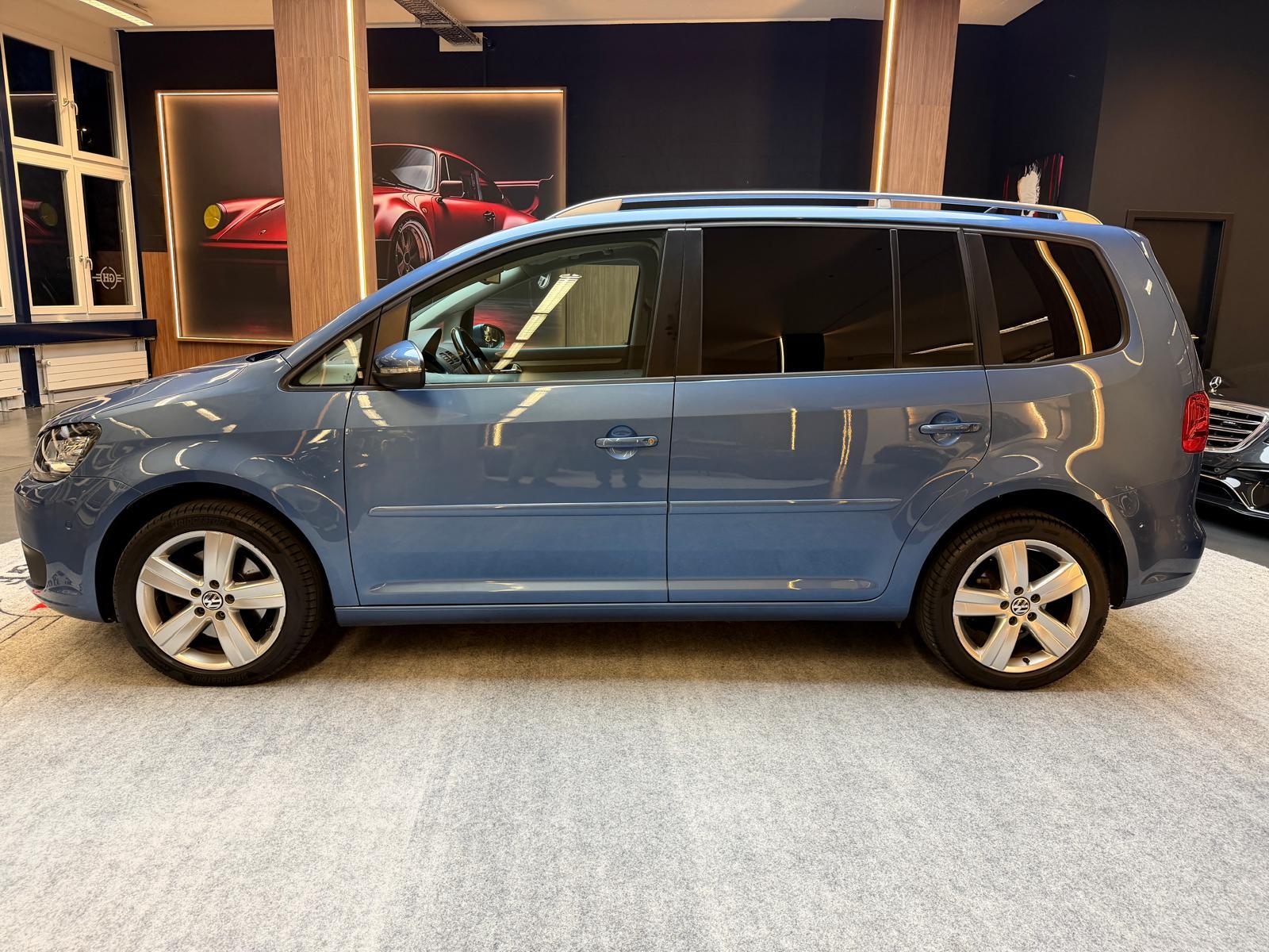 VW Touran 2.0 TDI 140 Highline-image-3