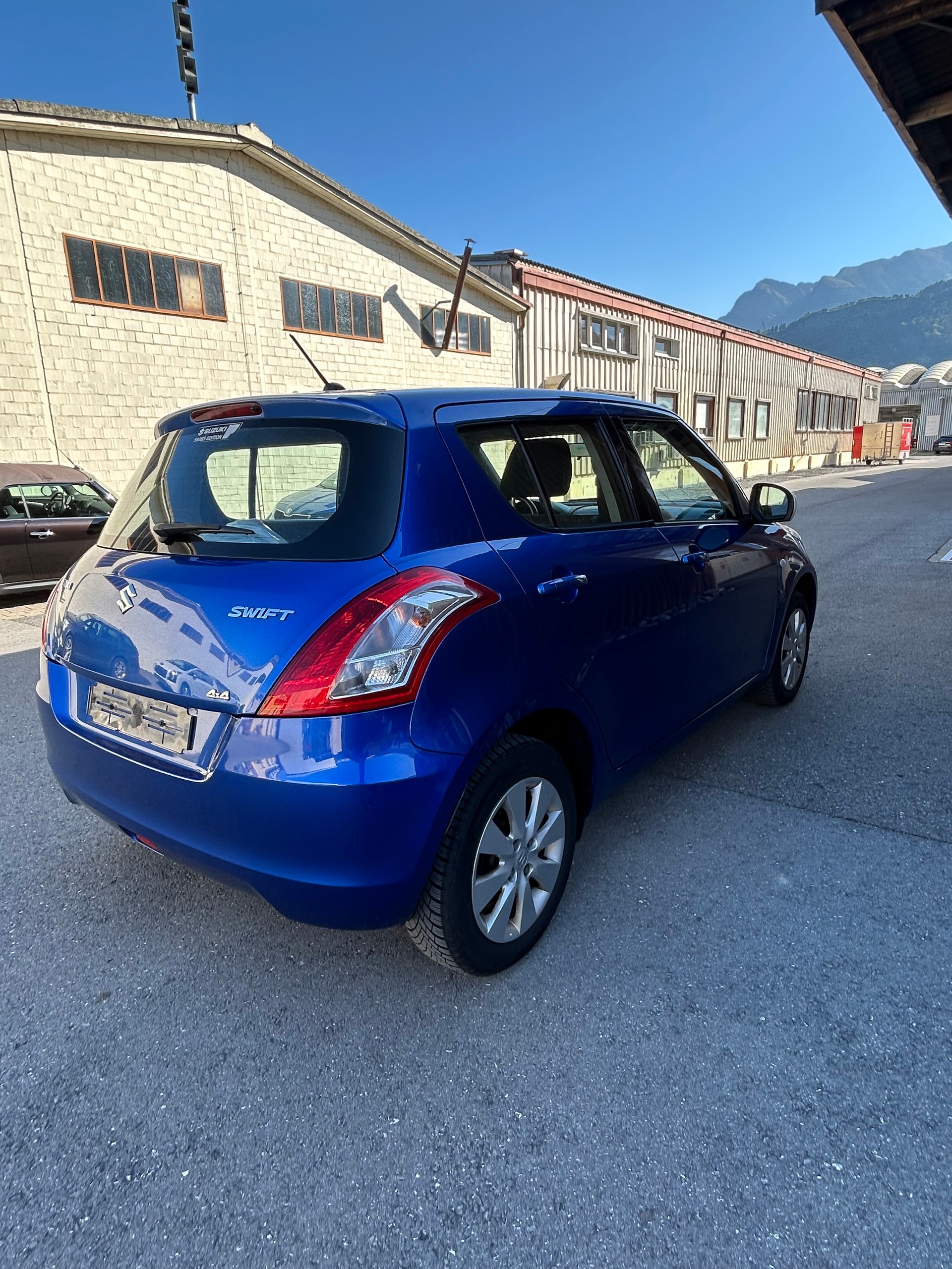 SUZUKI Swift 1.2i 16V PizSulai Top 4x4-image-3