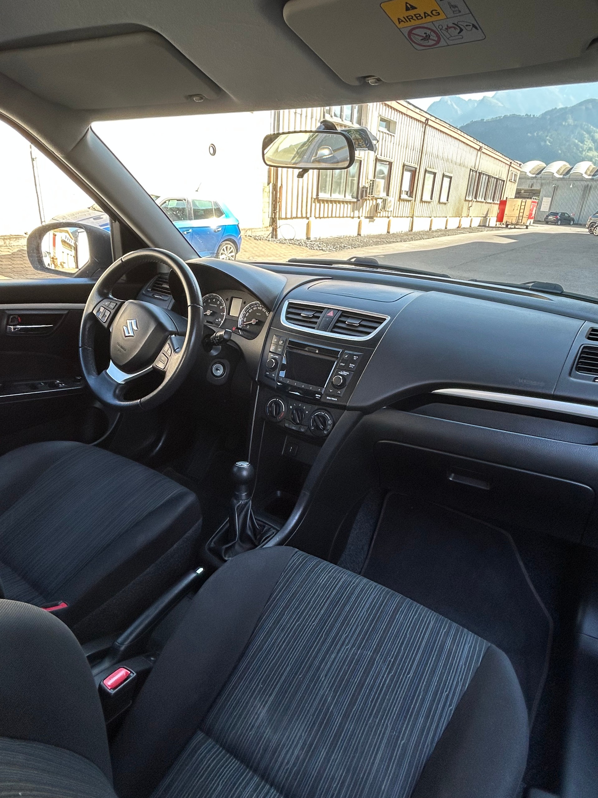 SUZUKI Swift 1.2i 16V PizSulai Top 4x4-image-5