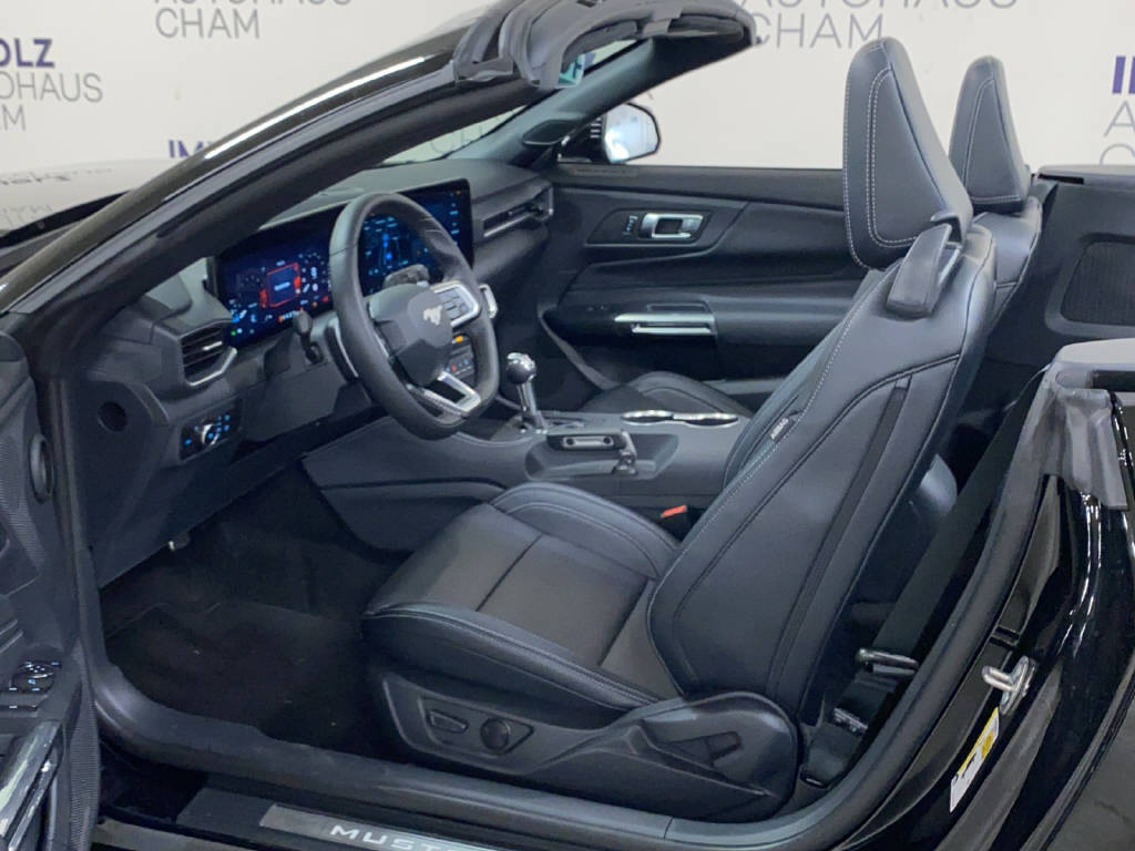 FORD Mustang Convertible 5.0 V8 GT-image-15