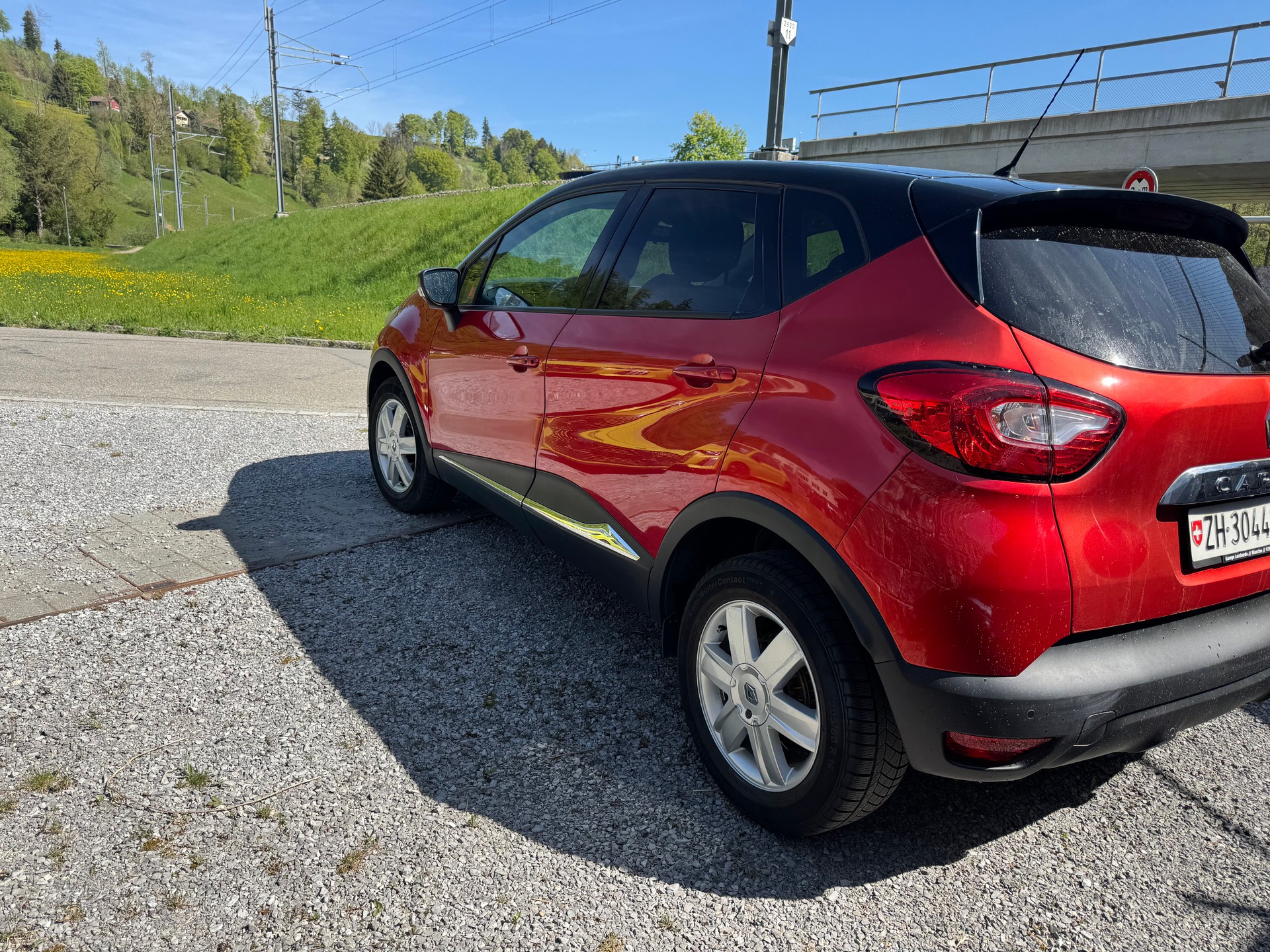 RENAULT Captur 1.5 dCi Helly Hansen-image-3