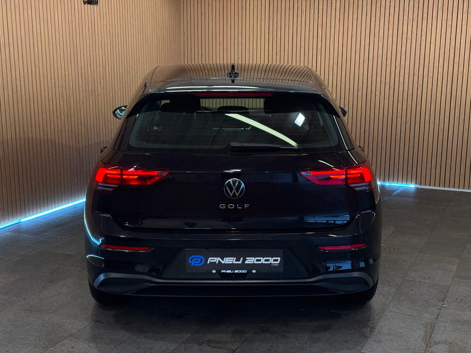 VW Golf 2.0 TDI Life-image-5