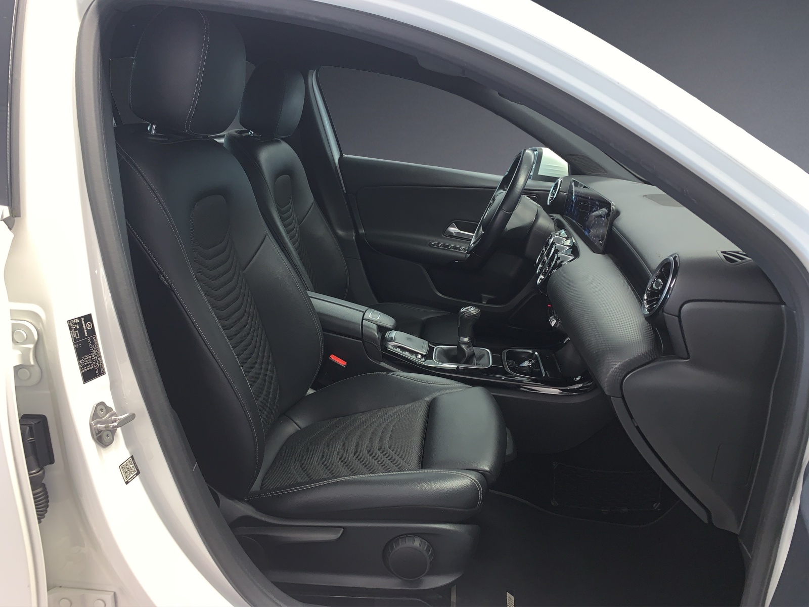 MERCEDES-BENZ A 160-image-6