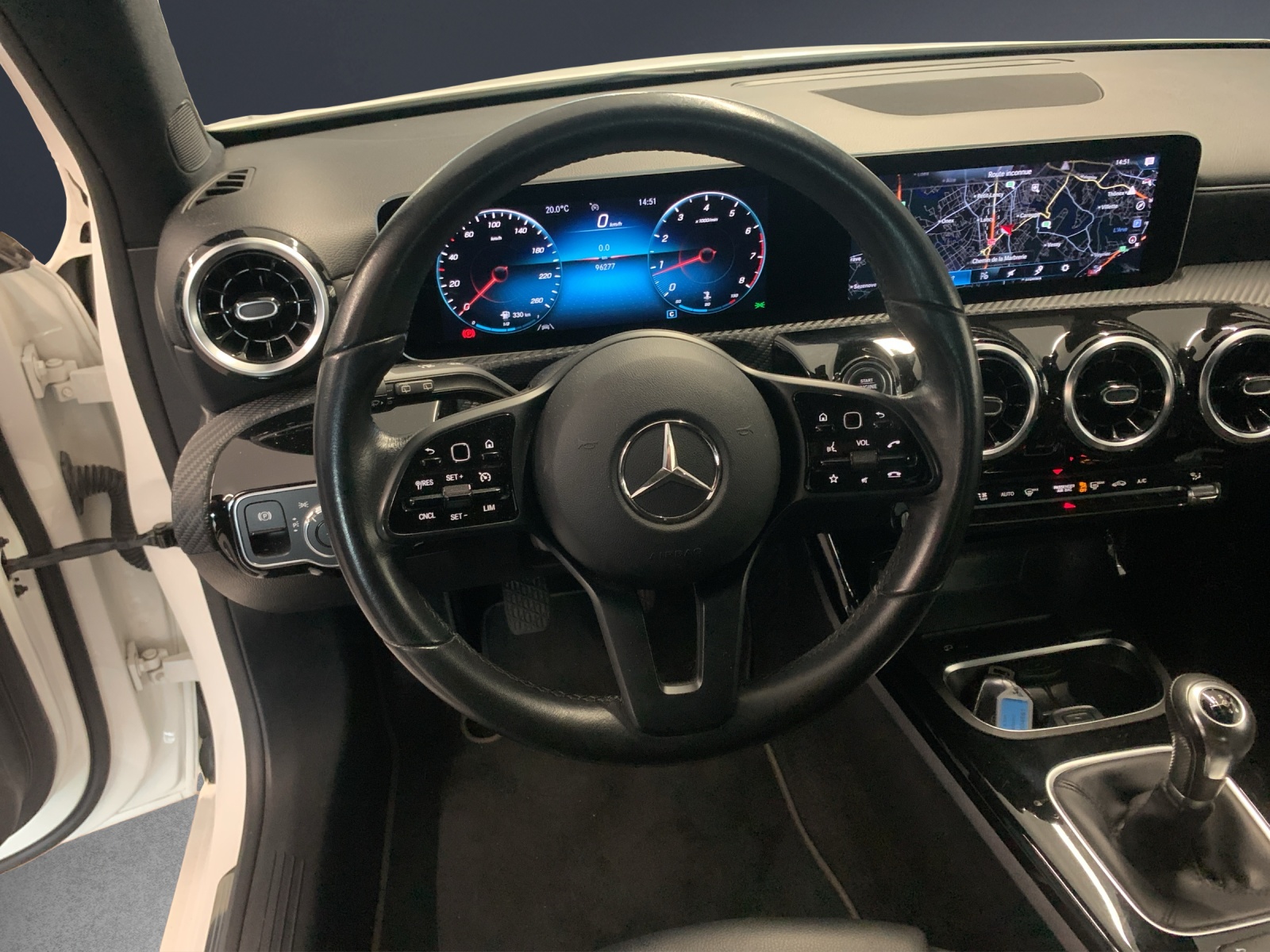 MERCEDES-BENZ A 160-image-8