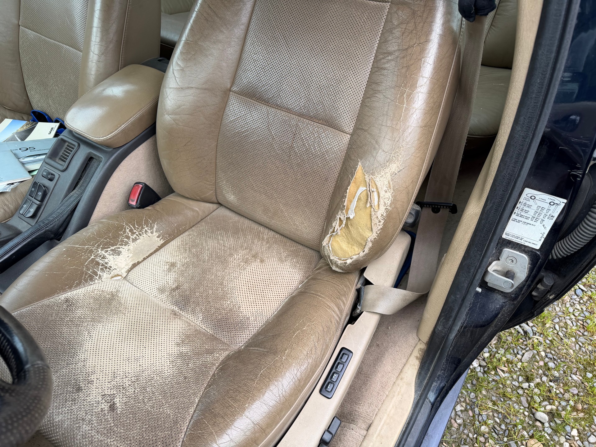 SAAB 9-5 2.3 T Aero-image-6
