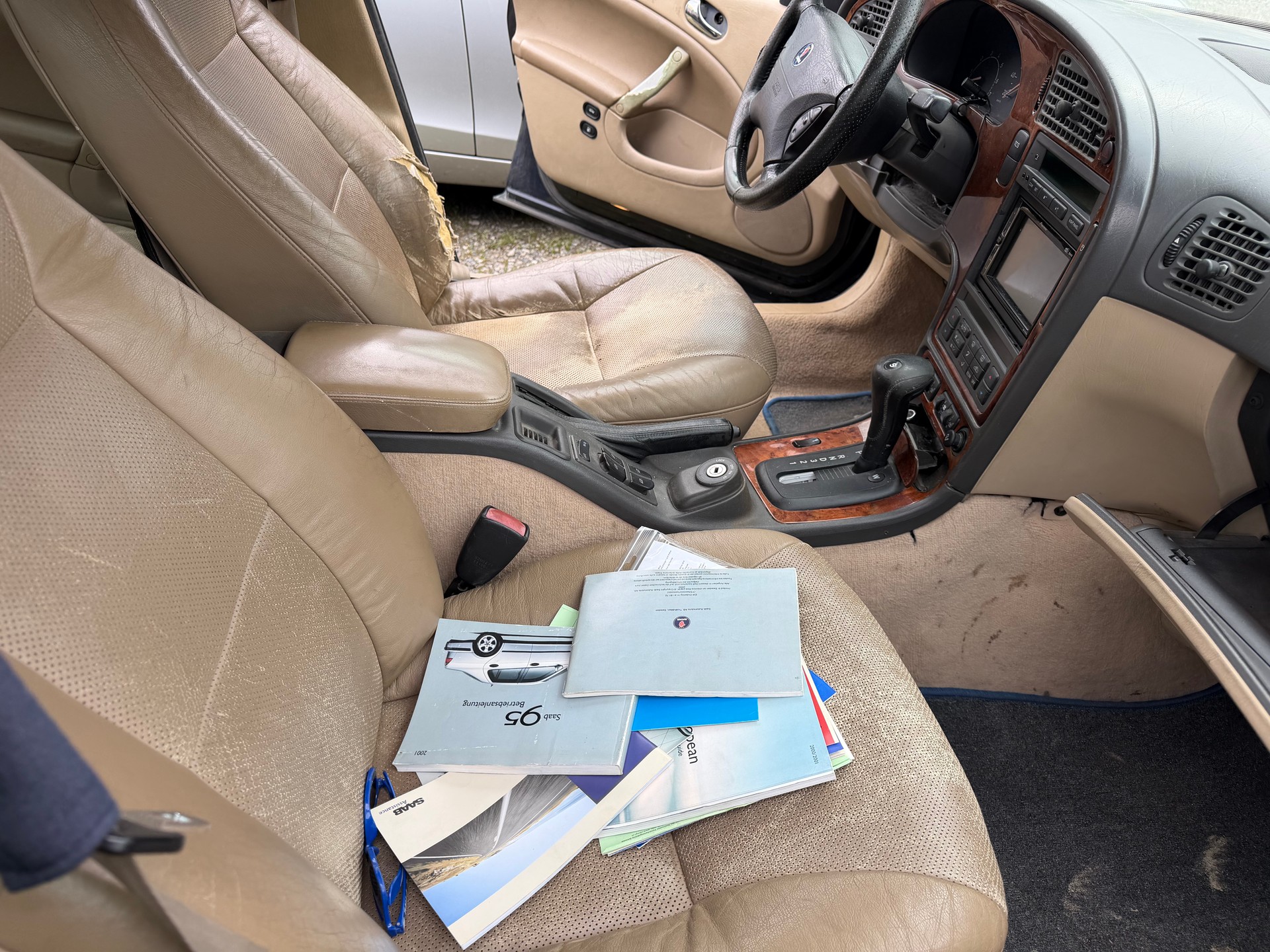 SAAB 9-5 2.3 T Aero-image-5