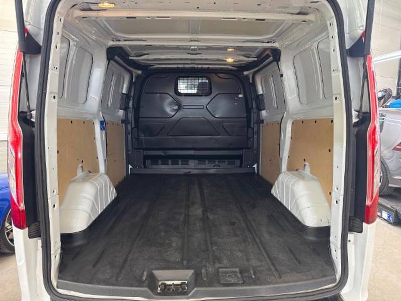 FORD Transit Custom Van 340 L1H1 Trail-image-8