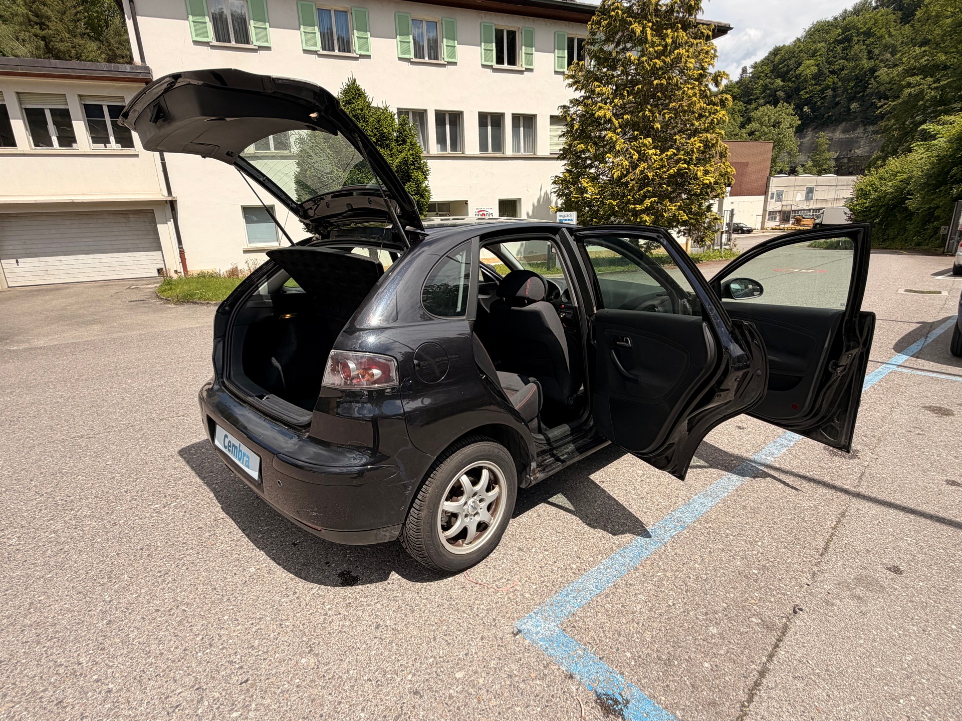 SEAT Ibiza 1.6 16V Sport-image-18