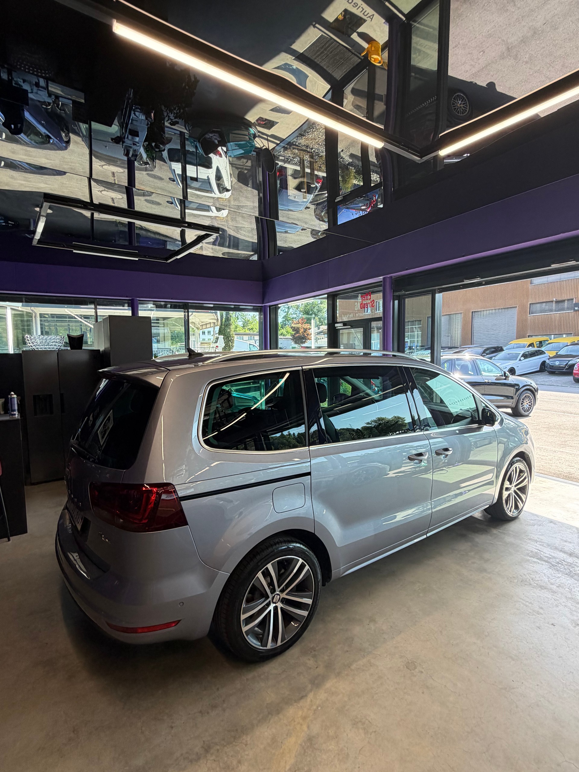 SEAT Alhambra 2.0 TDI FR Line DSG-showroom-element-3