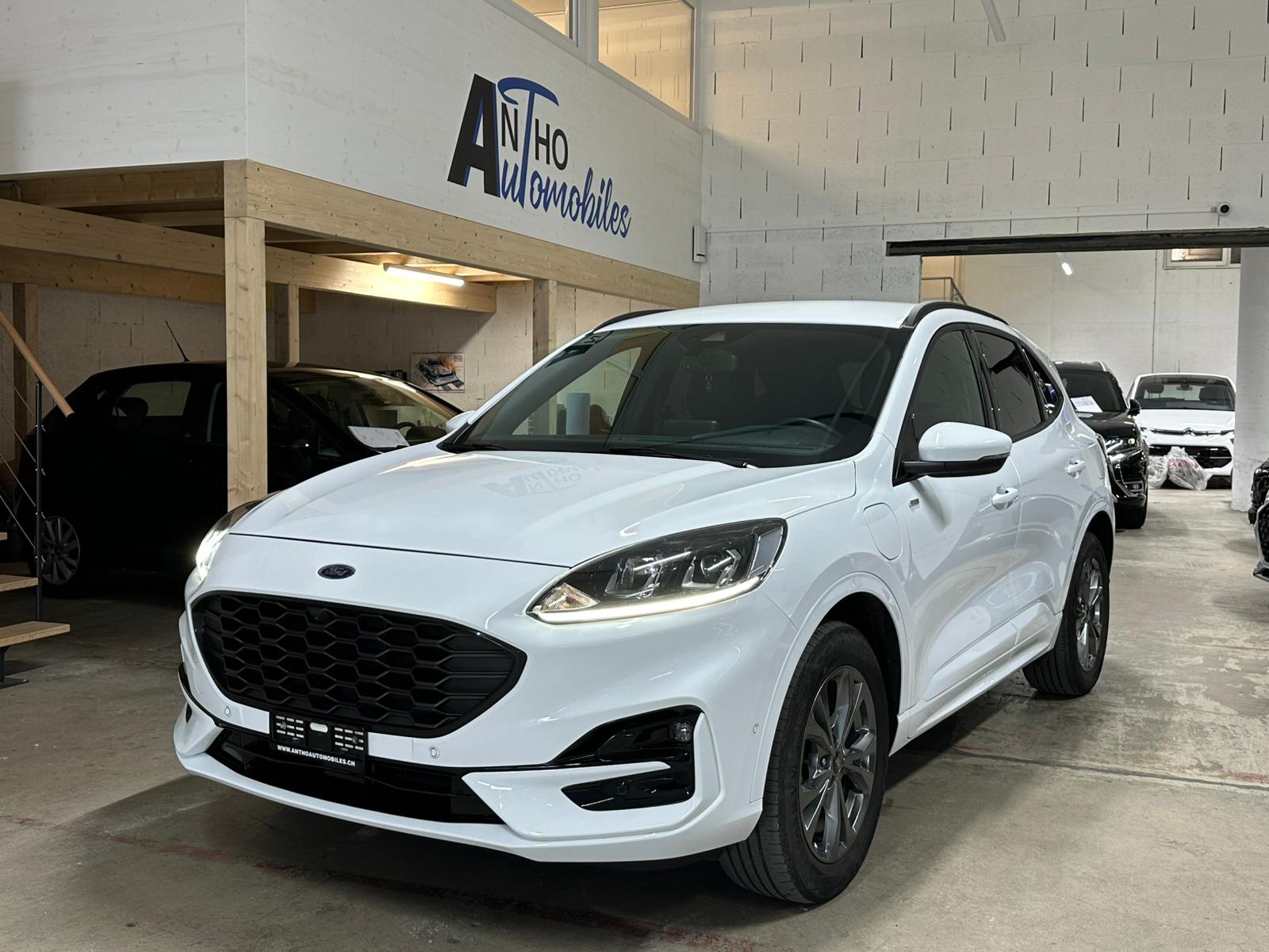 FORD Kuga 2.5 PHEV ST-Line X 2WD