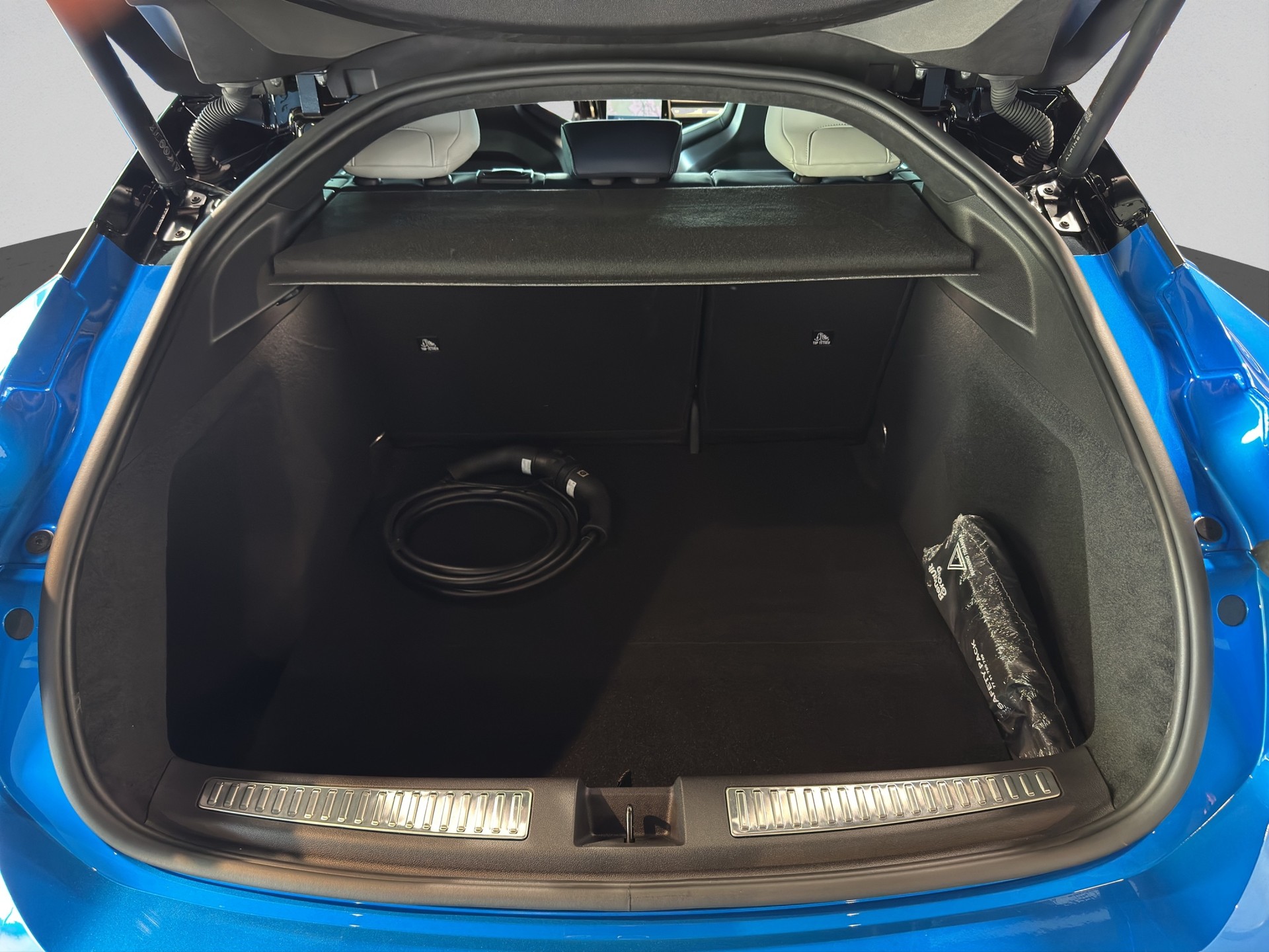 ALPINE GT-image-14