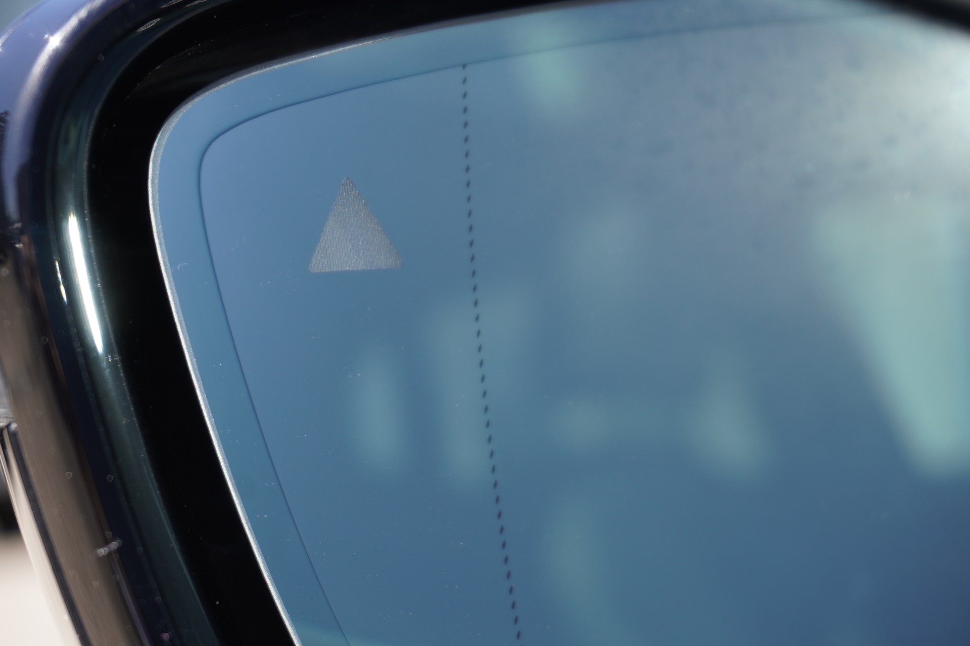BMW i4 M50 M SPORT!!! INDIVIDUAL!!!-image-13