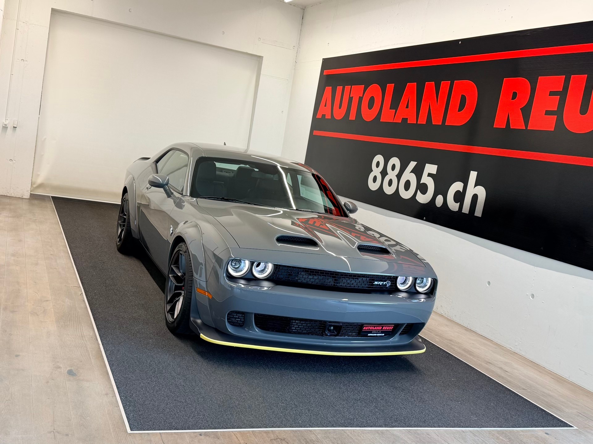 DODGE Hellcat Jailbreak Widebody 6.2 V8 727PS-showroom-element-1