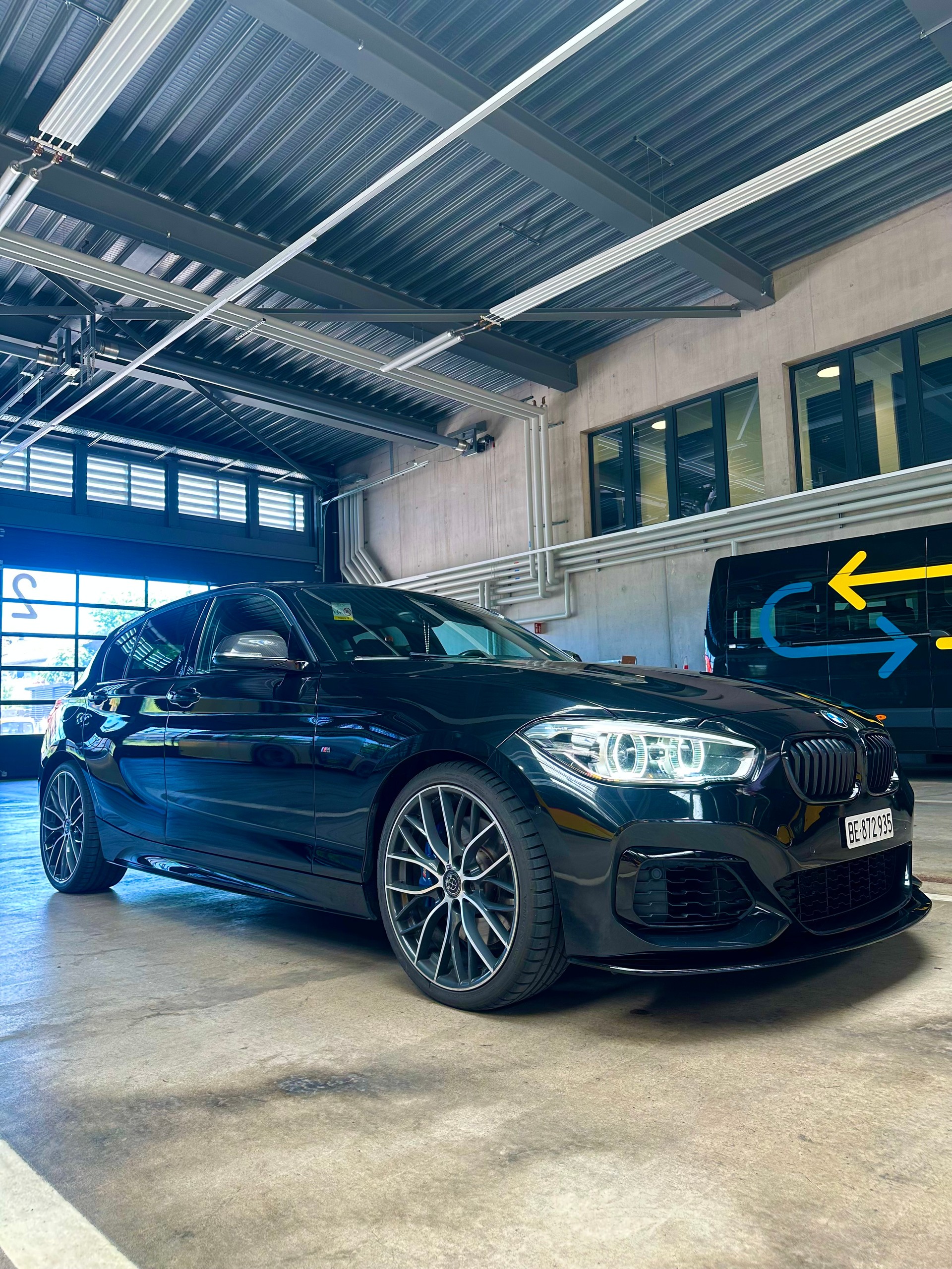 BMW M140i xDrive-image-1
