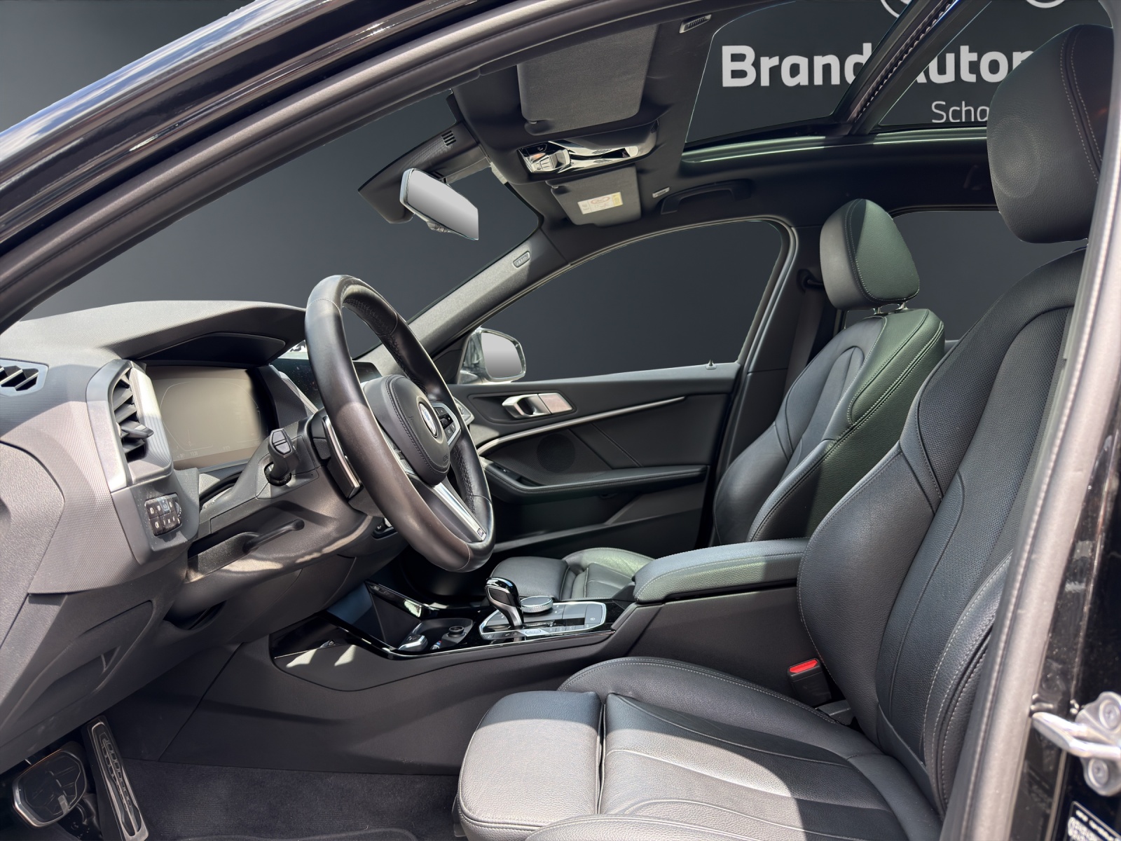 BMW 120d xDrive SAG-image-10