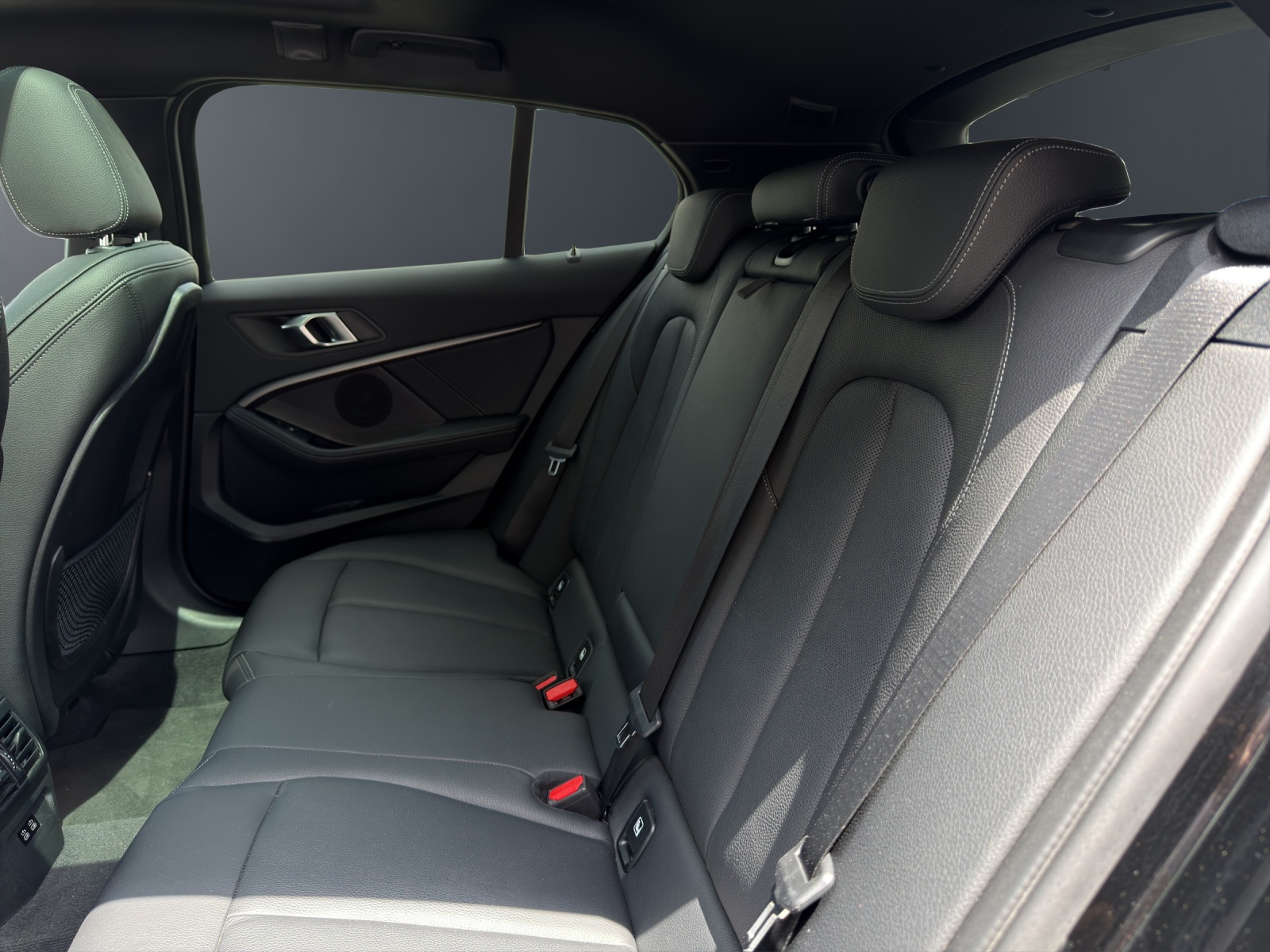 BMW 120d xDrive SAG-image-11