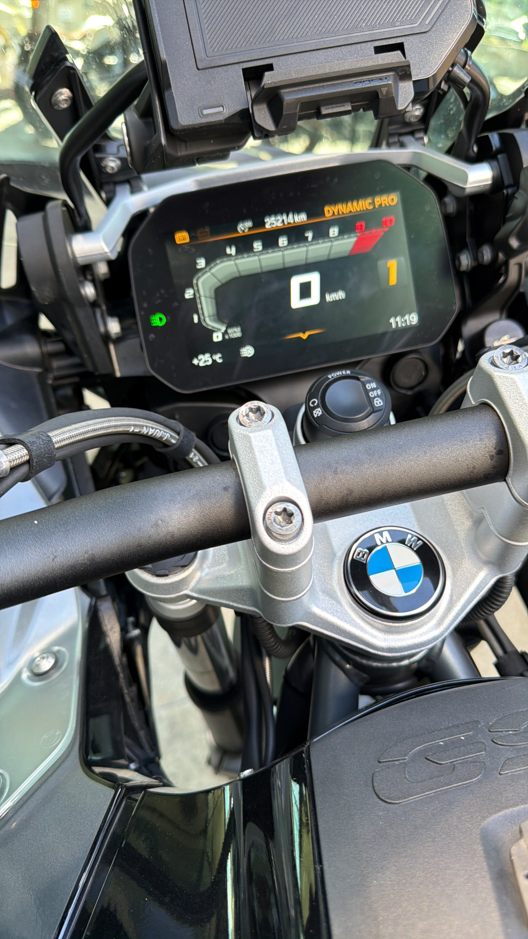 BMW R 1250 GS Adventure Triple Black-showroom-element-2