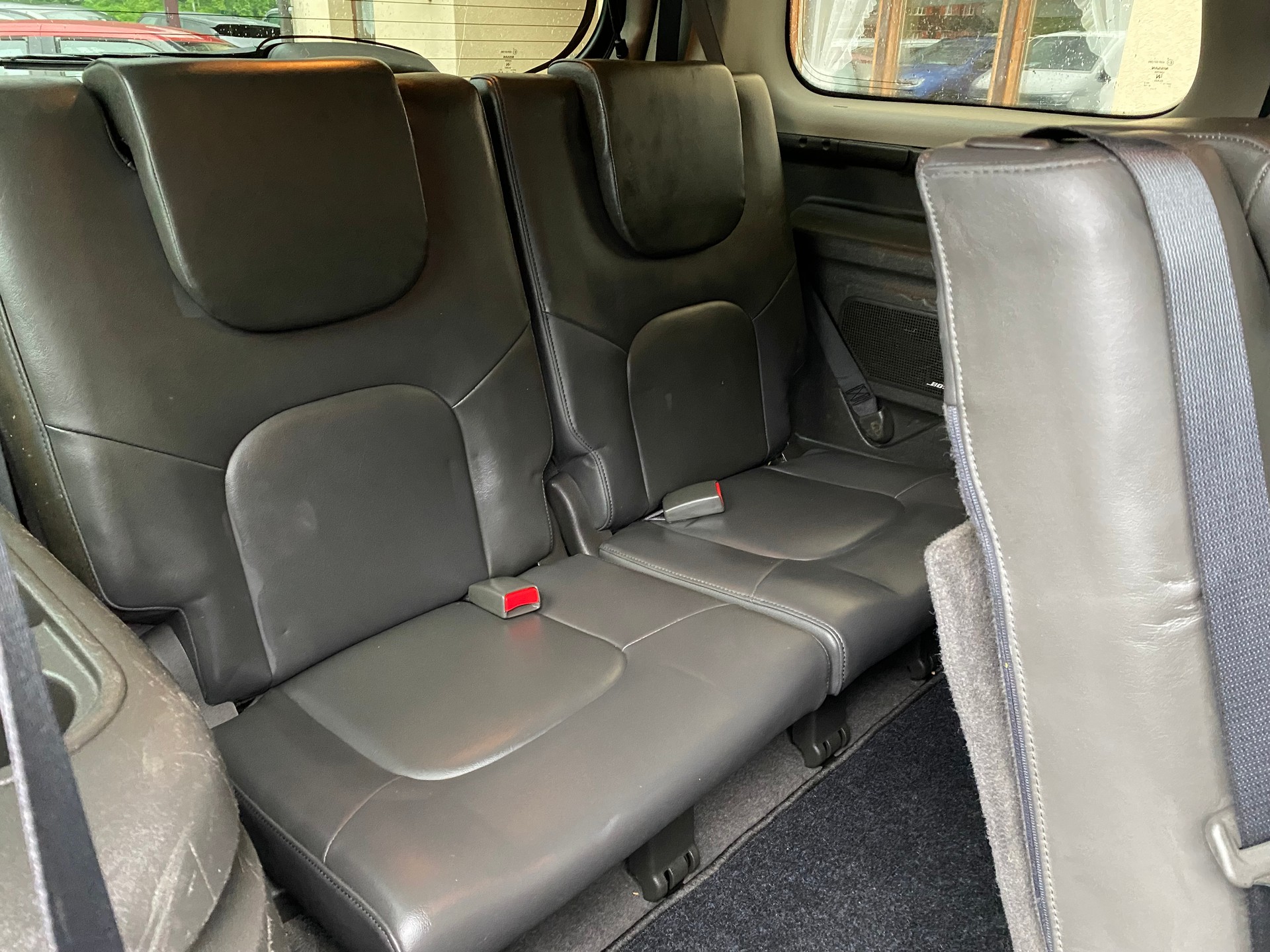 NISSAN Pathfinder 3.0 dCi LE Automatic-image-9
