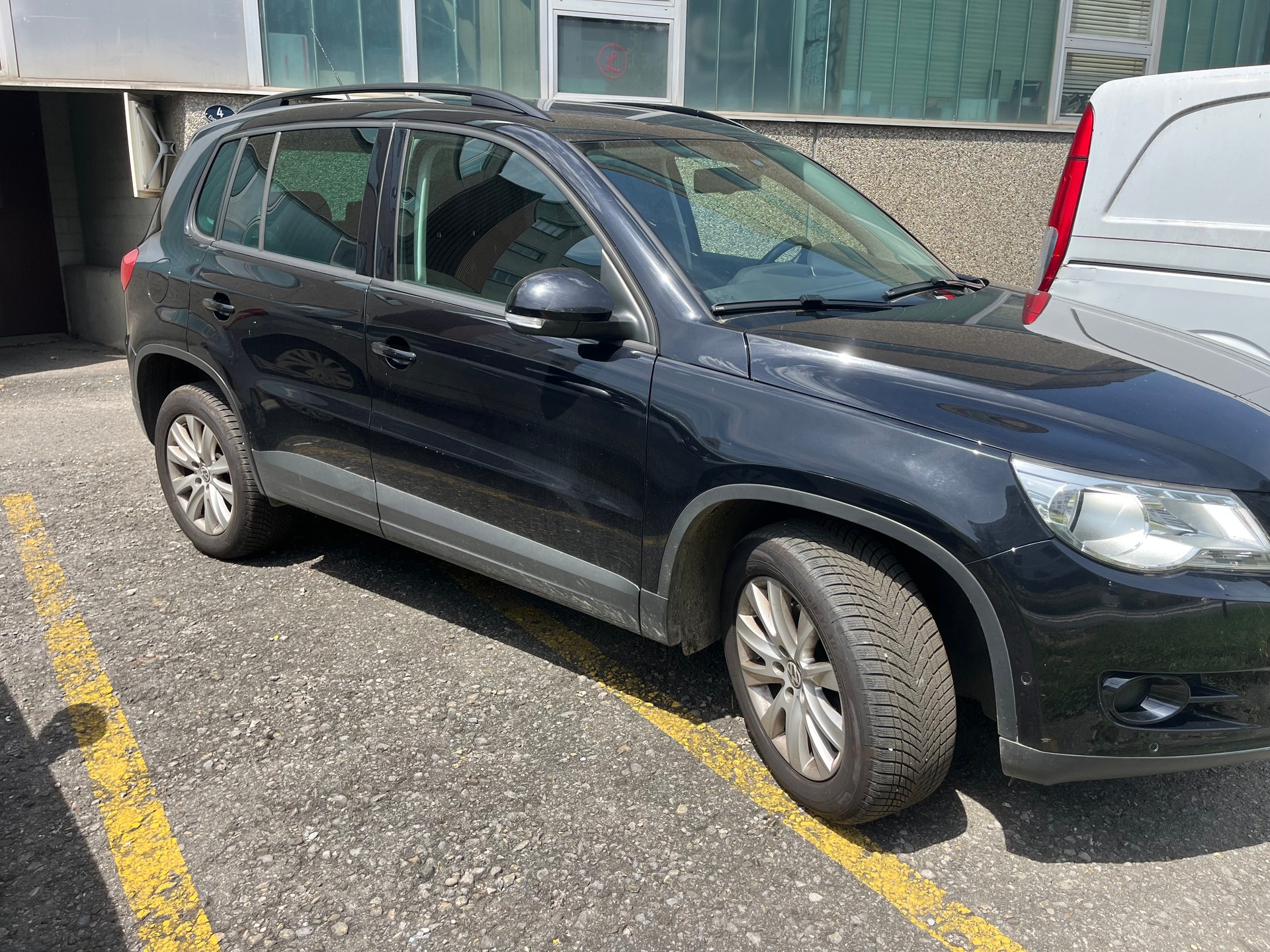 VW Tiguan 1.4 TSI Sport&Style-image-6
