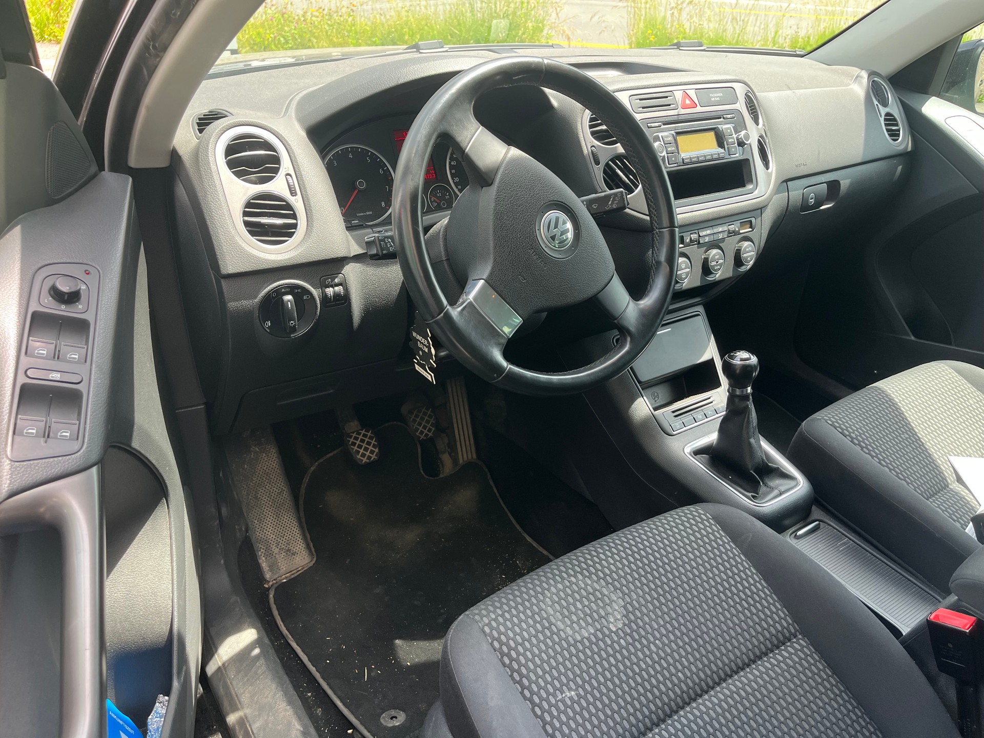 VW Tiguan 1.4 TSI Sport&Style-image-9