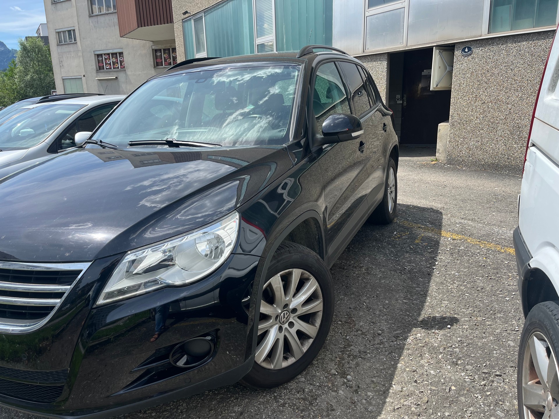 VW Tiguan 1.4 TSI Sport&Style-image-1