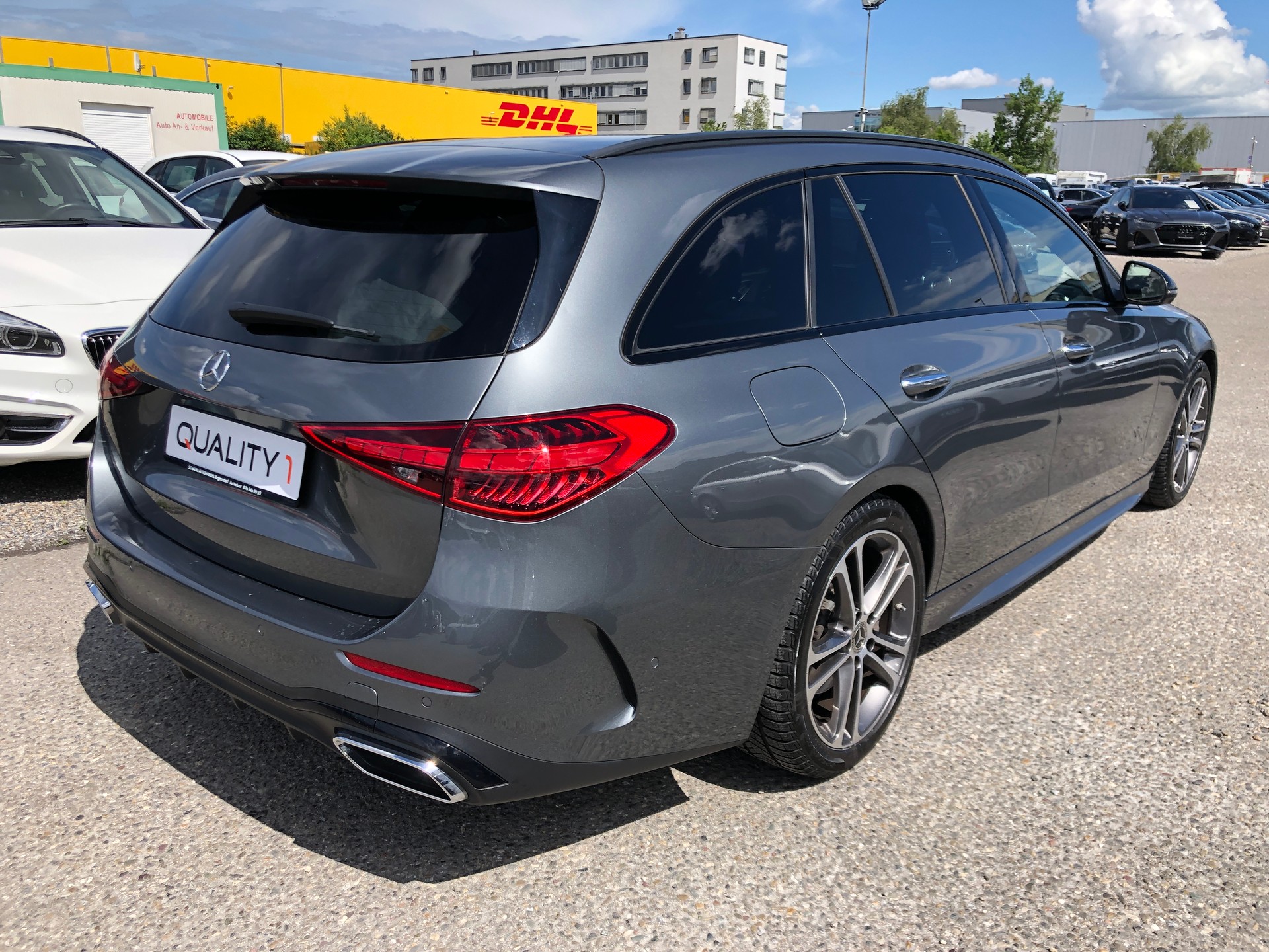MERCEDES-BENZ C 220 d T 4Matic AMG Line-image-4