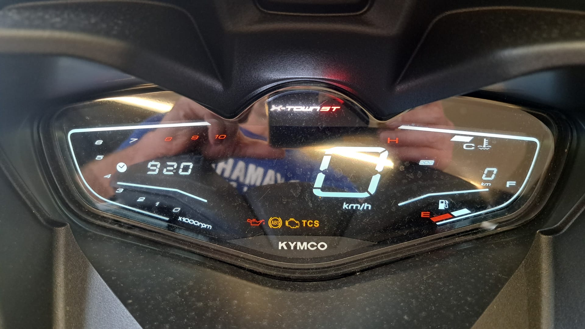 KYMCO SKY TOWN 250-image-4