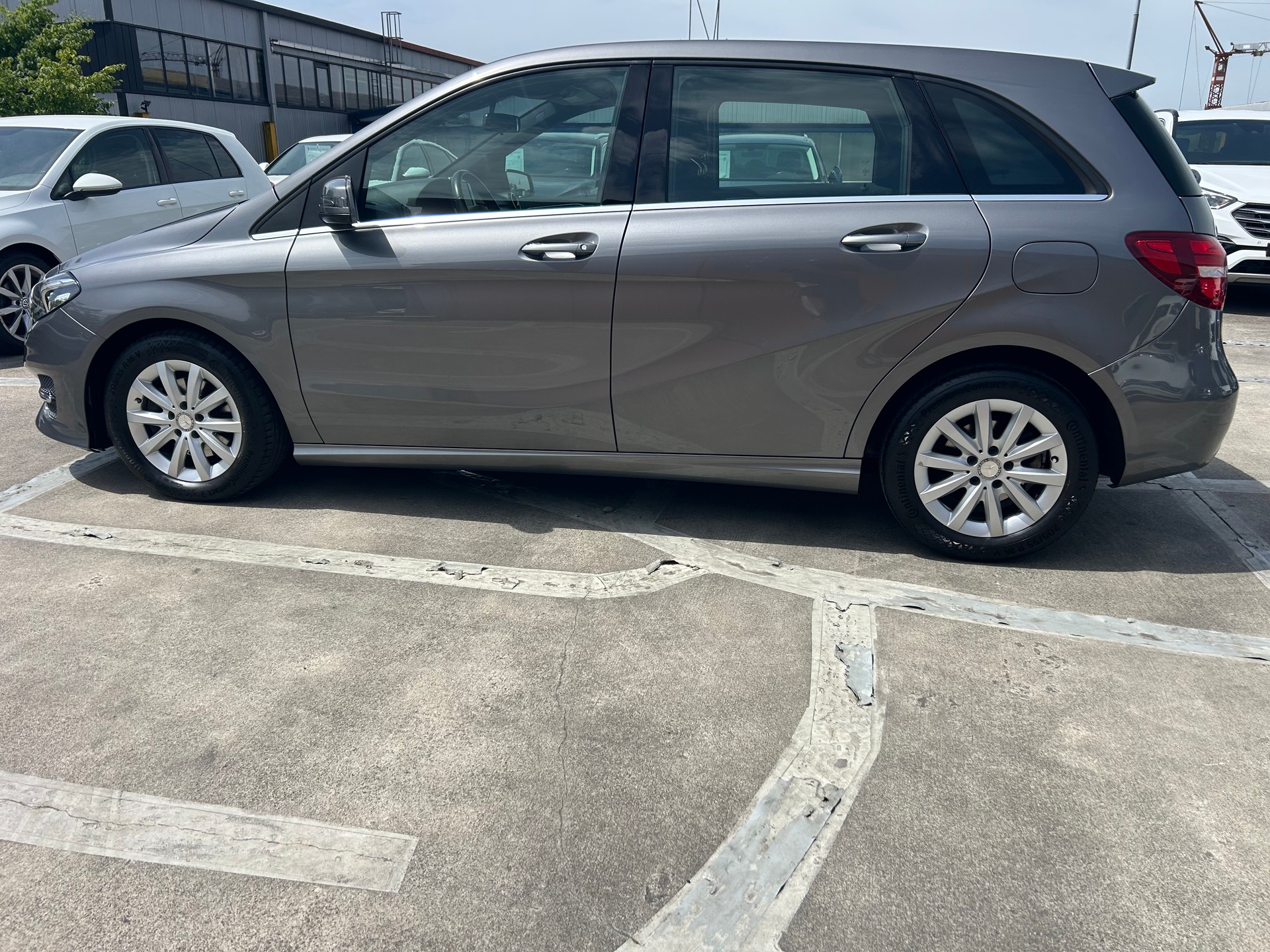 MERCEDES-BENZ B 200 CDI Style 7G-DCT-image-1
