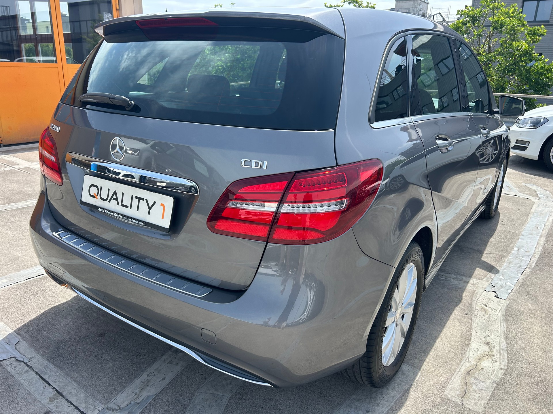 MERCEDES-BENZ B 200 CDI Style 7G-DCT-image-3