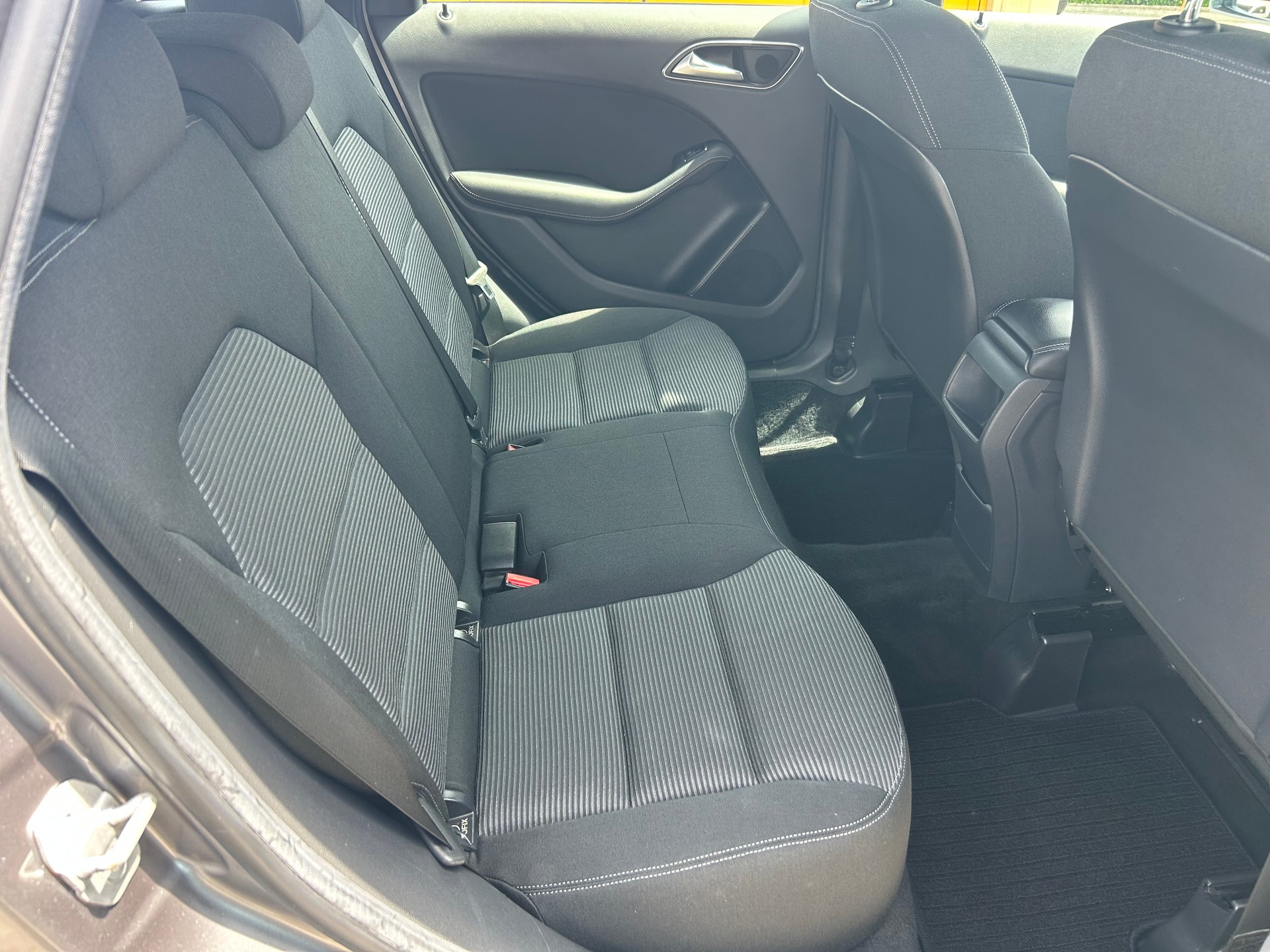 MERCEDES-BENZ B 200 CDI Style 7G-DCT-image-7