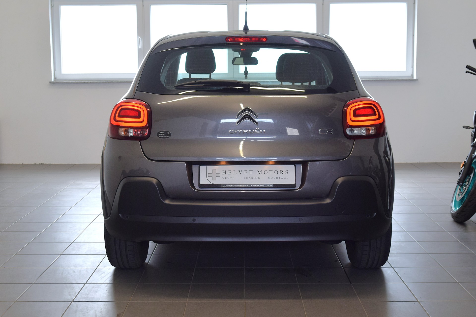 CITROEN C3 1.2i PureTech Feel EAT-image-4