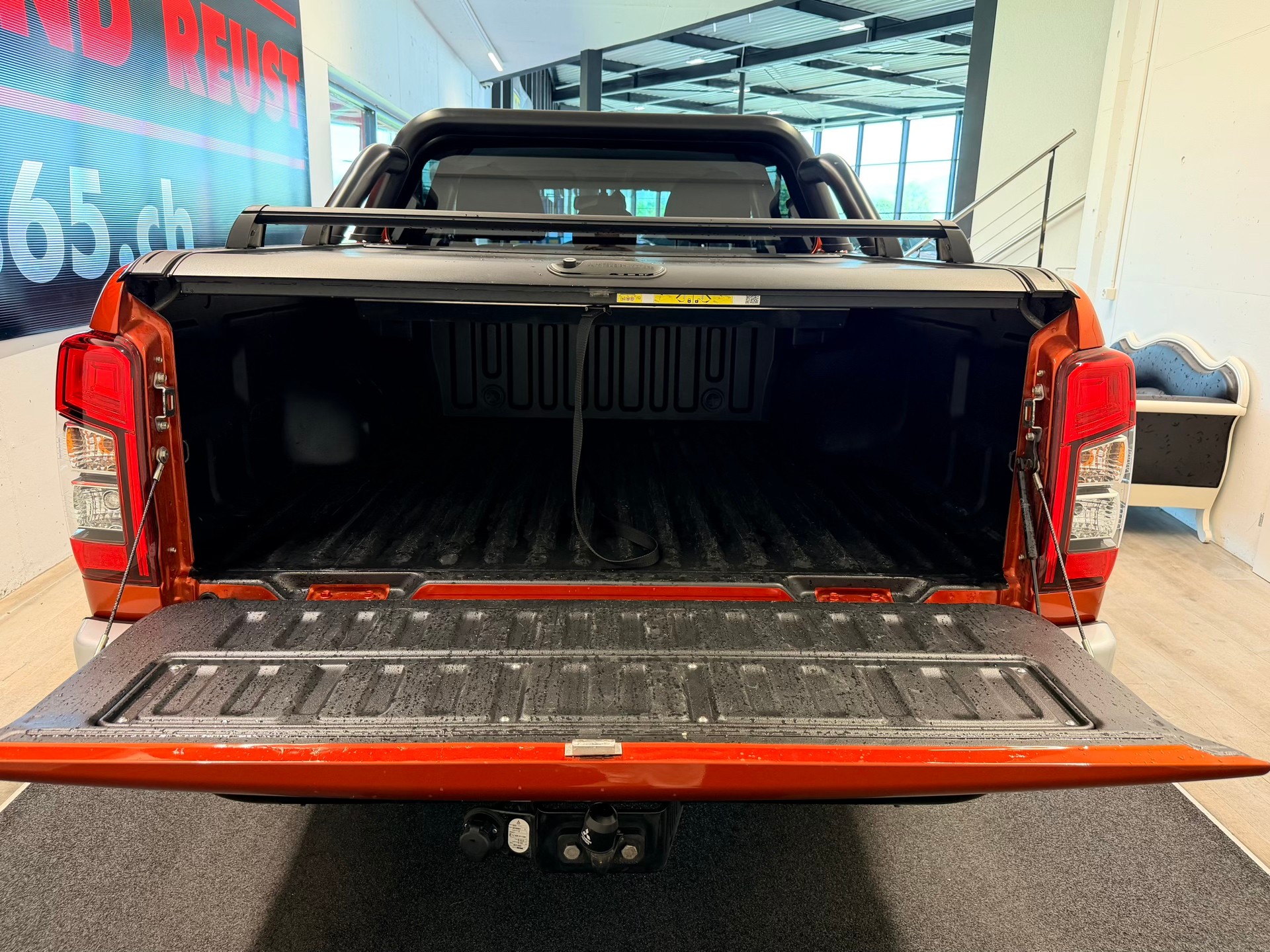 MITSUBISHI L 200 2.2 Style+ Double Cab Automat-image-10