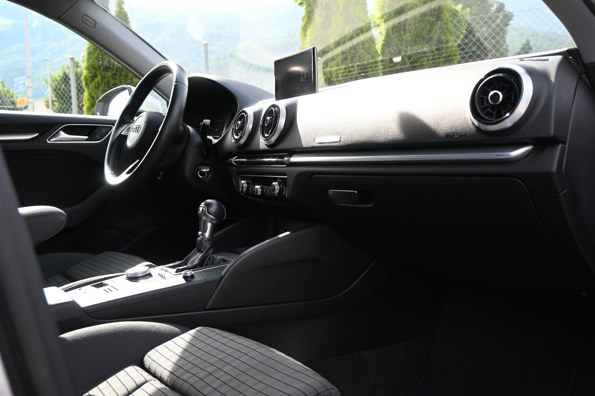 AUDI A3 Sportback 2.0 TDI Sport S-tronic TOP ANGEBOT AB SERVICE UND FRISCH AB MFK SOWIE INNEN UND AUSSEN NEUWERTIG!!!!!!!!-image-8